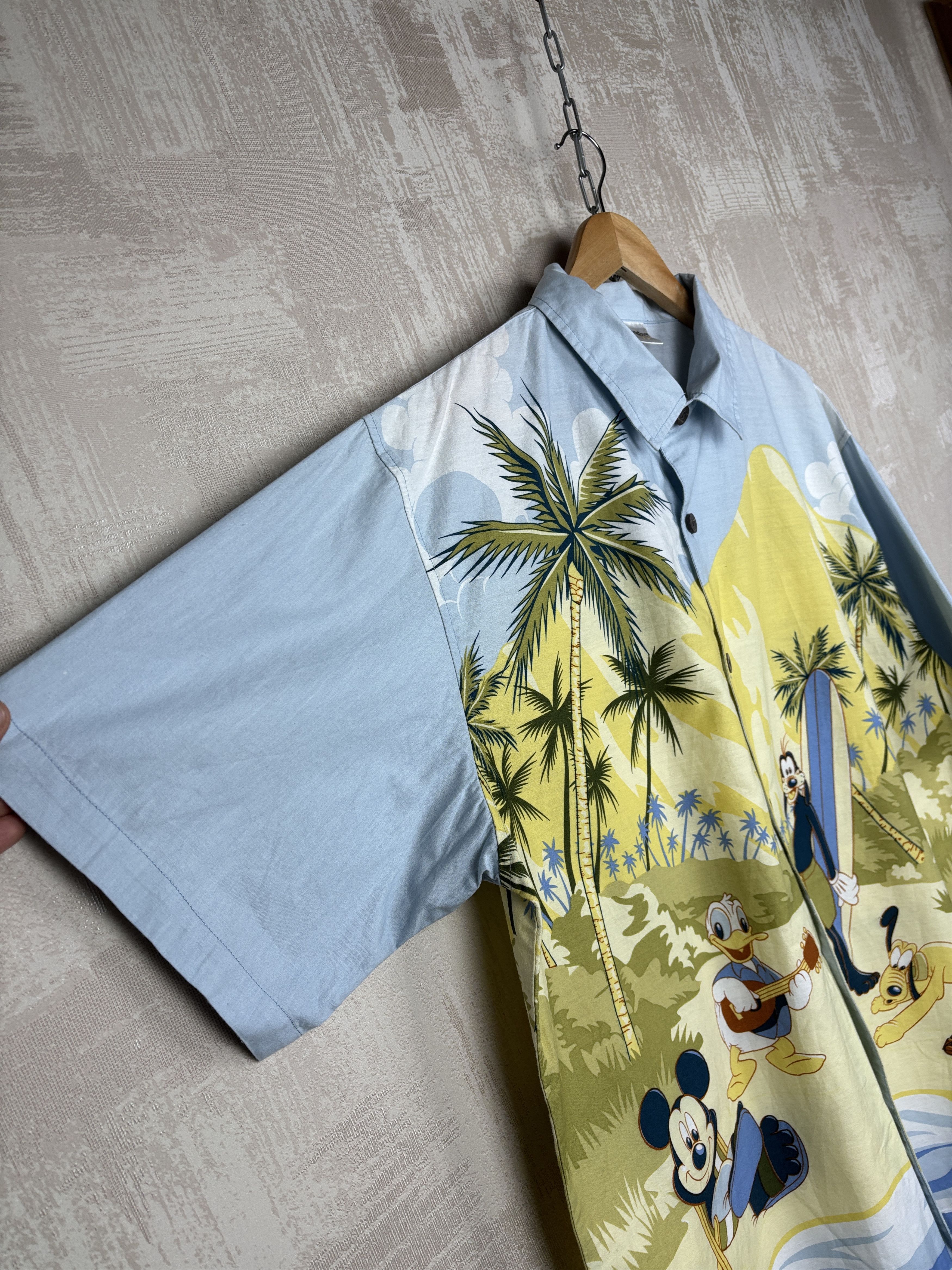 Disney Vintage Walt Disney World "Hang Loose 1971" Hawaiian Shirt Size US L / EU 52-54 / 3 - 7 Thumbnail