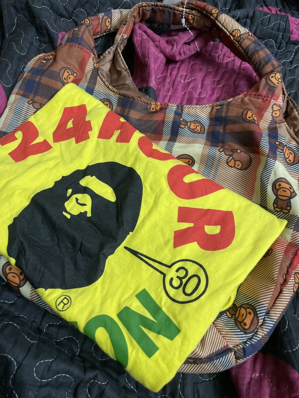 Bape Bape 24 Hour Television Tee Size US M / EU 48-50 / 2 - 7 Thumbnail
