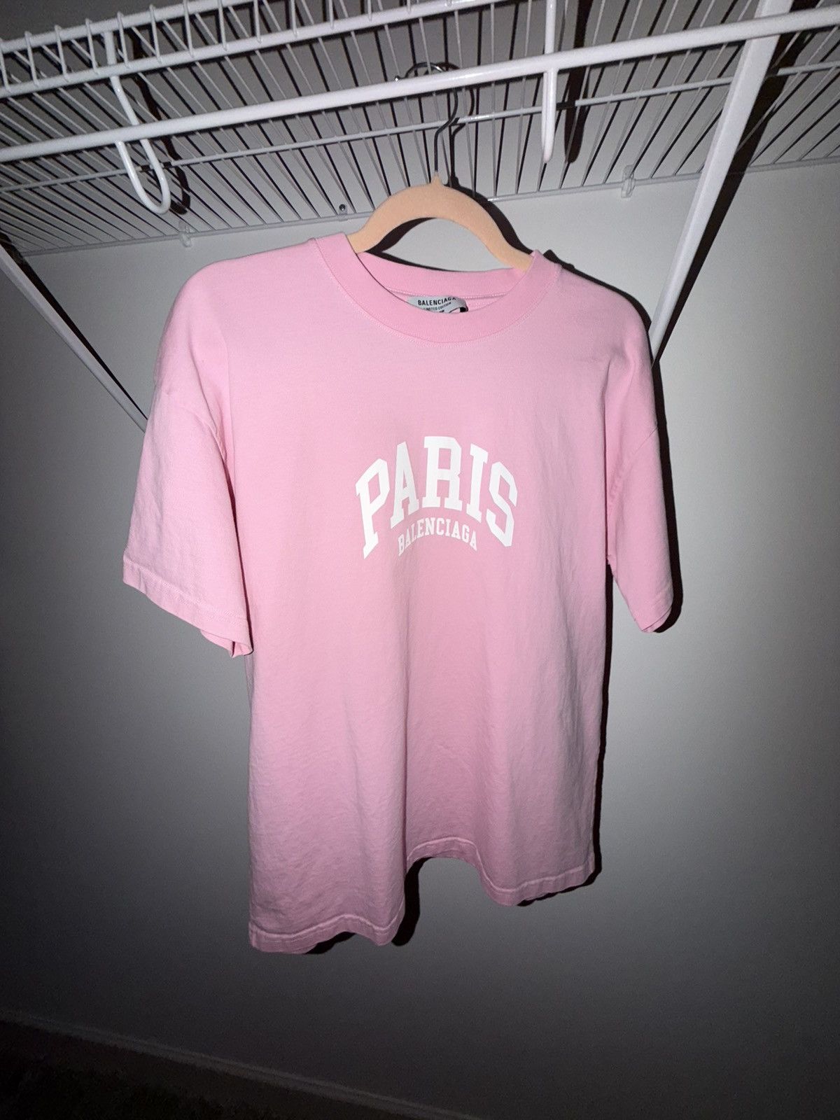 Balenciaga Balenciaga Men’s Pink Logo T-Shirt Size US M / EU 48-50 / 2 - 6 Thumbnail