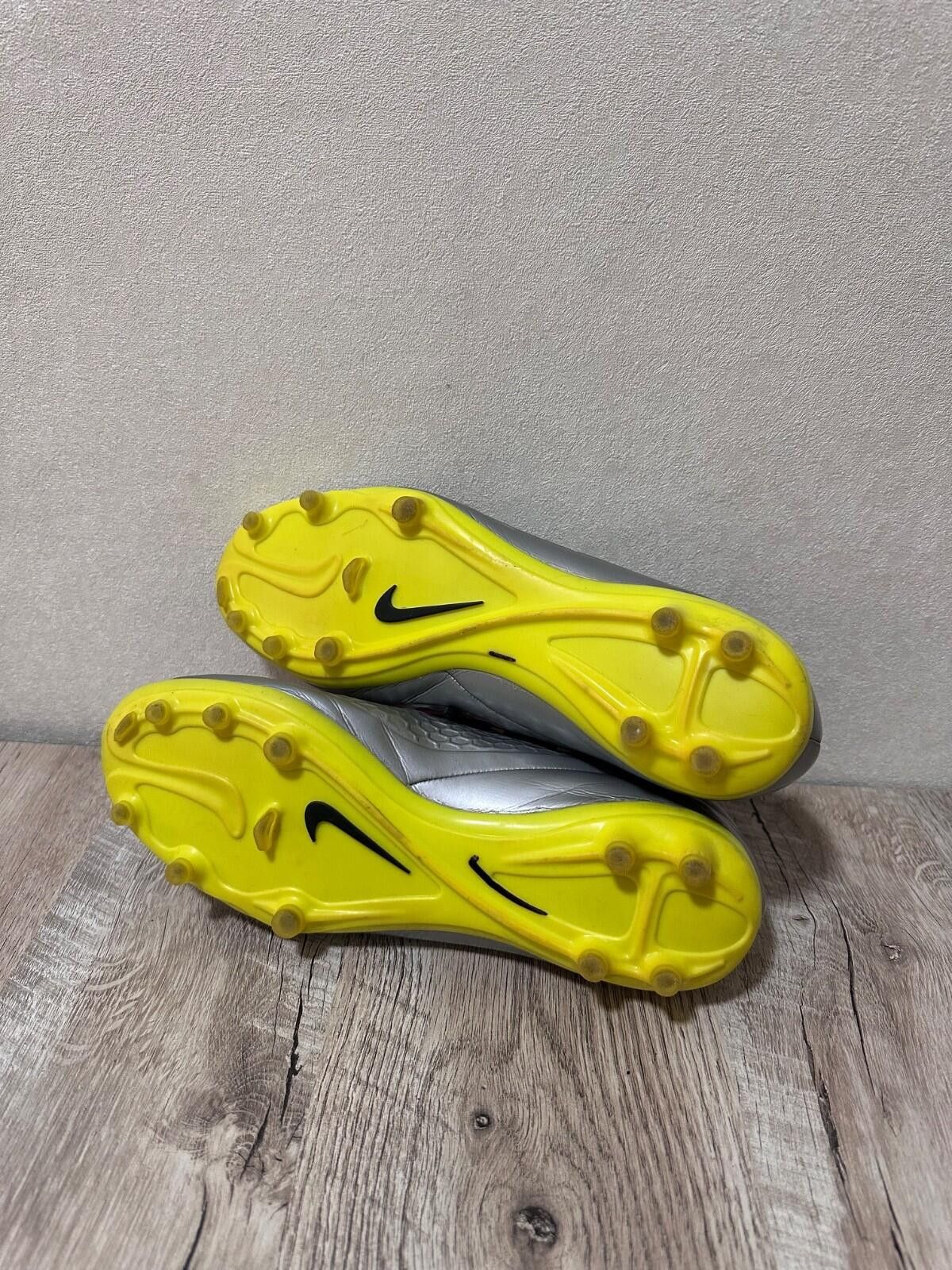 Nike Nike Hypervenom Neymar 2014 Silver Liquid Diamond US Size 7 Size US 7 / EU 40 - 7 Thumbnail