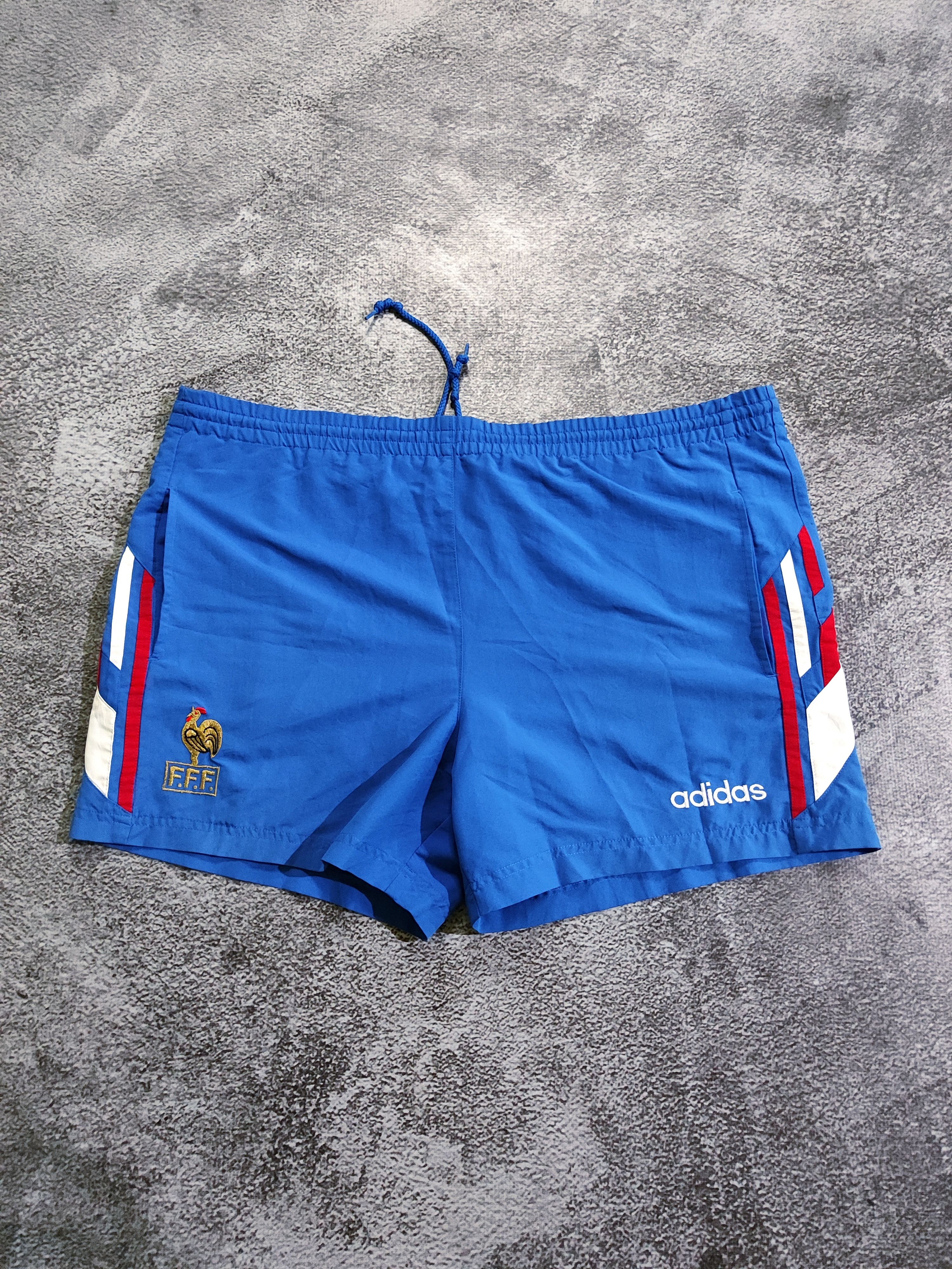 Adidas Very Rare Vintage 90s Adidas Short France National Team Size US 36 / EU 52 - 1 Thumbnail