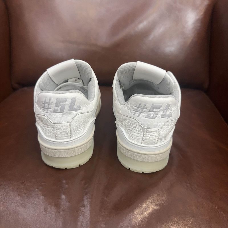 Louis Vuitton Louis Vuitton Trainer Low Top Fashion Sneakers for Women -2 Size US 6 / IT 36 - 3 Thumbnail