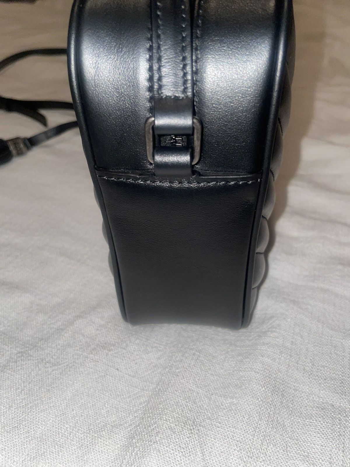 Yves Saint Laurent Lou Camera Bag Matelasse Chevron Leather Small Size ONE SIZE - 6 Thumbnail