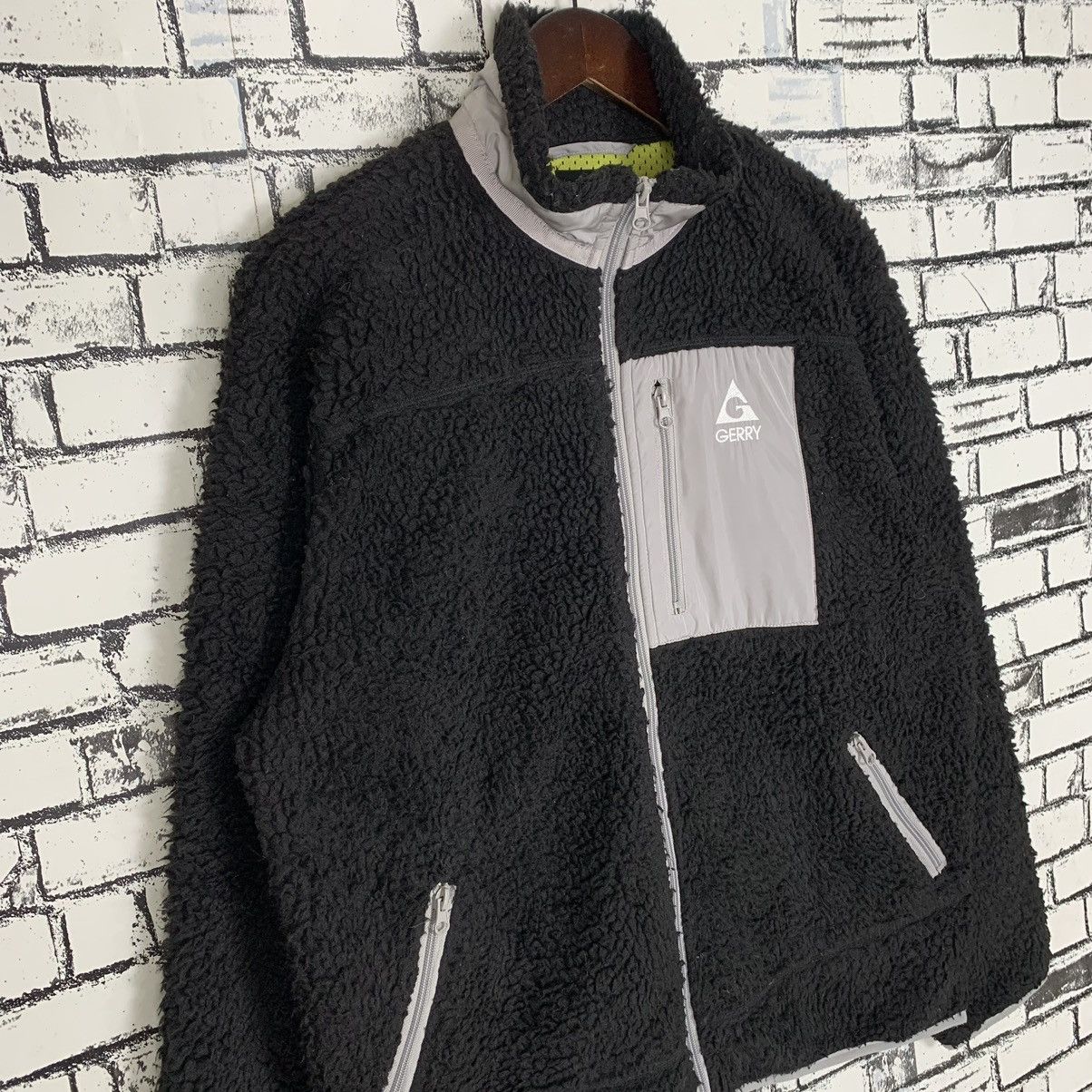 Other Gerry Brand of Outdoor Sports Clothing Zipper Jacket Size US M / EU 48-50 / 2 - 4 Thumbnail