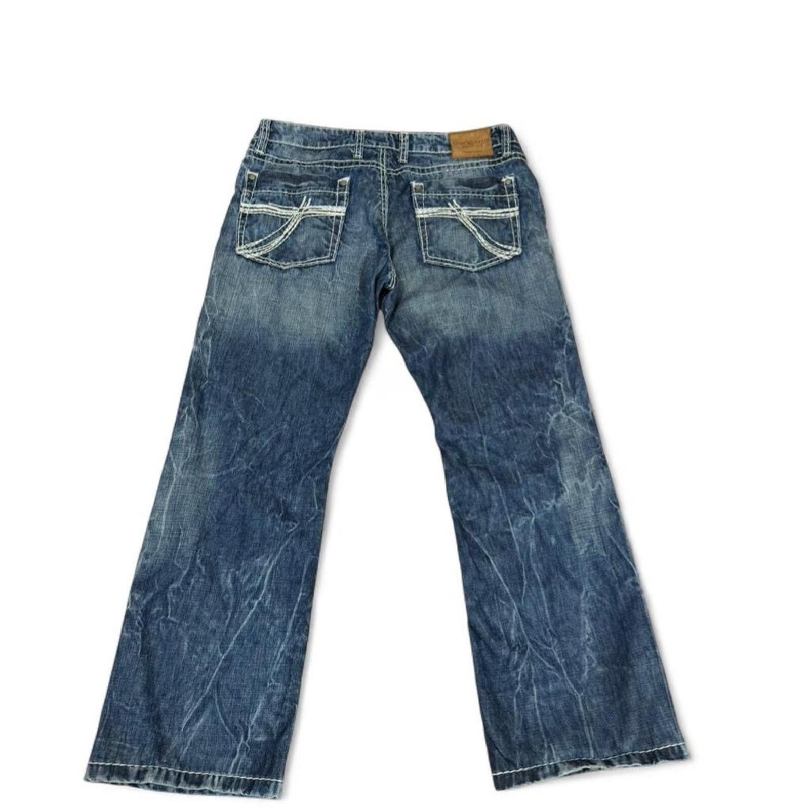 Camp David jeans featuring the iconic back-pocket design.