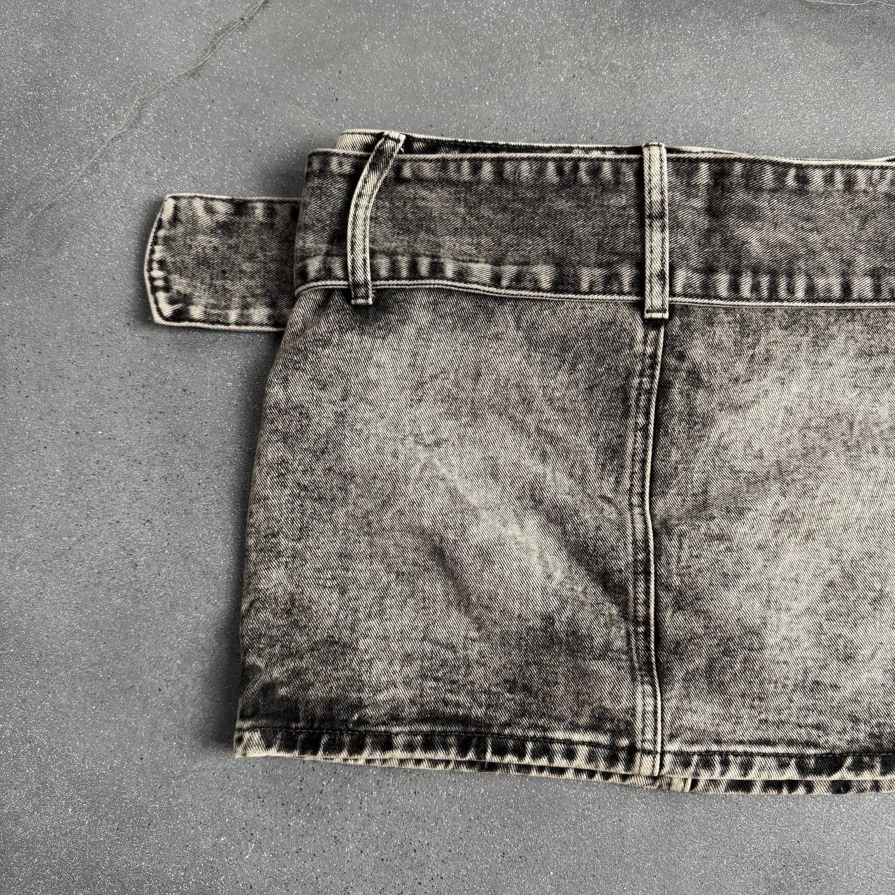 Japanese Brand Super Sexy Y2K Washed Denim Belted Skirt Size 28" / US 6 / IT 42 - 6 Thumbnail