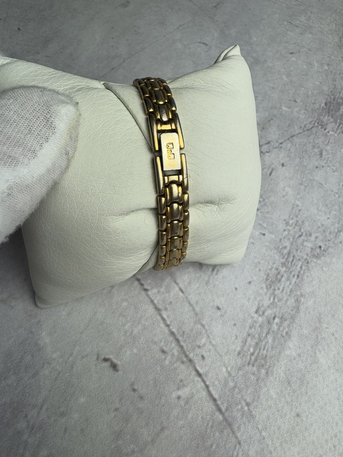 Japanese Brand × Vintage Q&Q Japanese Brand Watch Vintage Women’s Size ONE SIZE - 3 Thumbnail