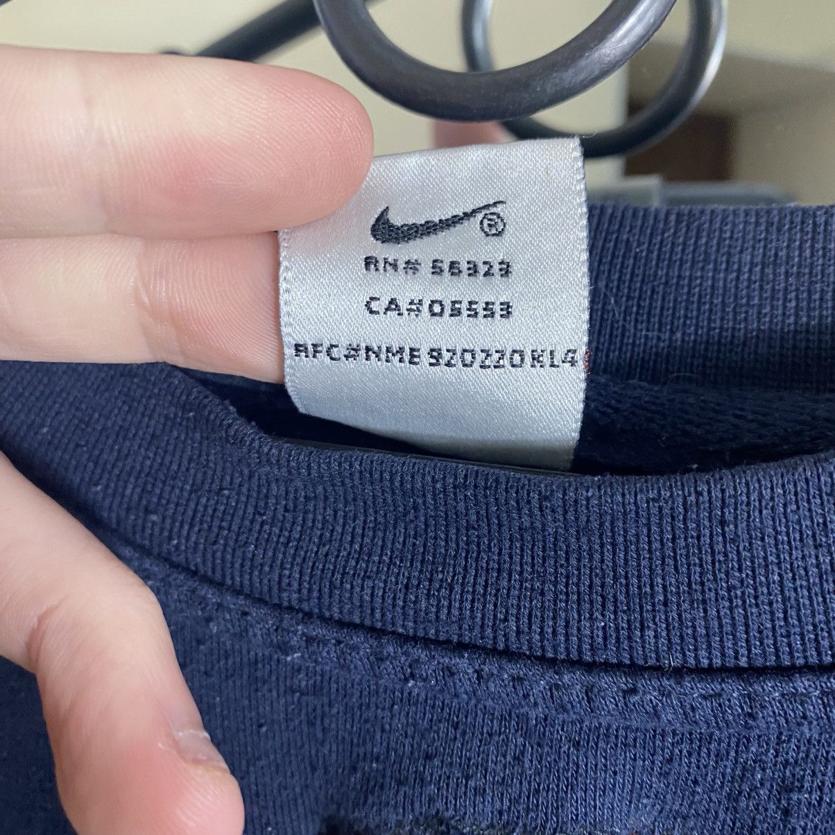 Nike Vintage Nike Sweater Size US L / EU 52-54 / 3 - 7 Thumbnail