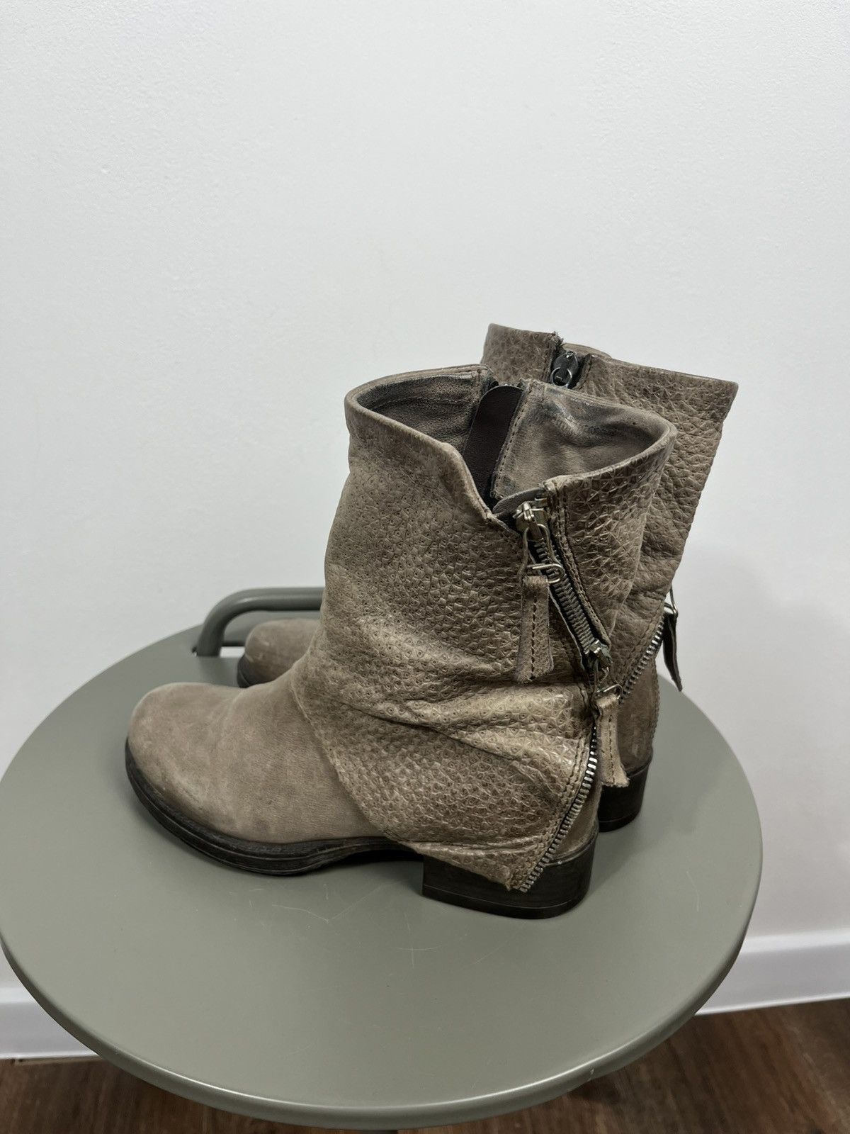 Other Womens Leather Ankle Boots Double Zip Low Heel EU 36 Size US 5.5 / IT 35.5 - 4 Thumbnail
