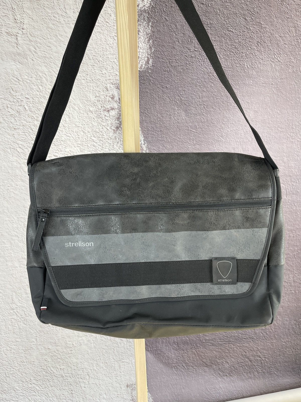 Strellson Strellson vintage leather messenger bag crossbody Size ONE SIZE - 3 Thumbnail