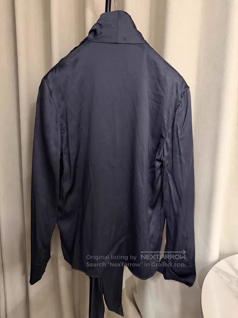 Saint Laurent Paris Saint Laurent Paris Size 37 Satin Mulberry Silk Blue Steel Size US M / EU 48-50 / 2 - 2 Thumbnail