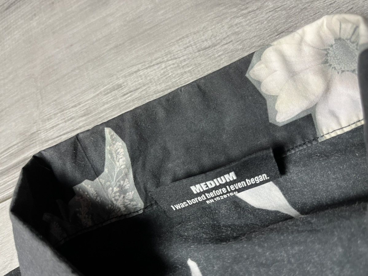 Pleasures Pleasures shirt hawaii fake flowers size Medium Size US M / EU 48-50 / 2 - 4 Thumbnail
