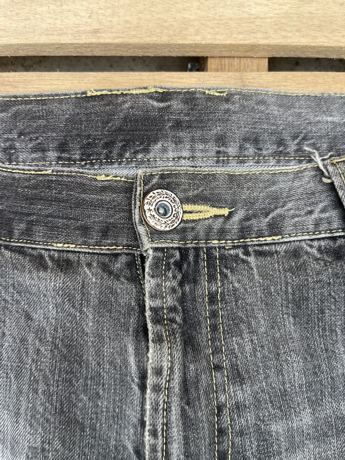 If Six Was Nine Y2K Distressed Faded Angel Wings Embroidered Jeans Flare Size US 36 / EU 52 - 5 Thumbnail