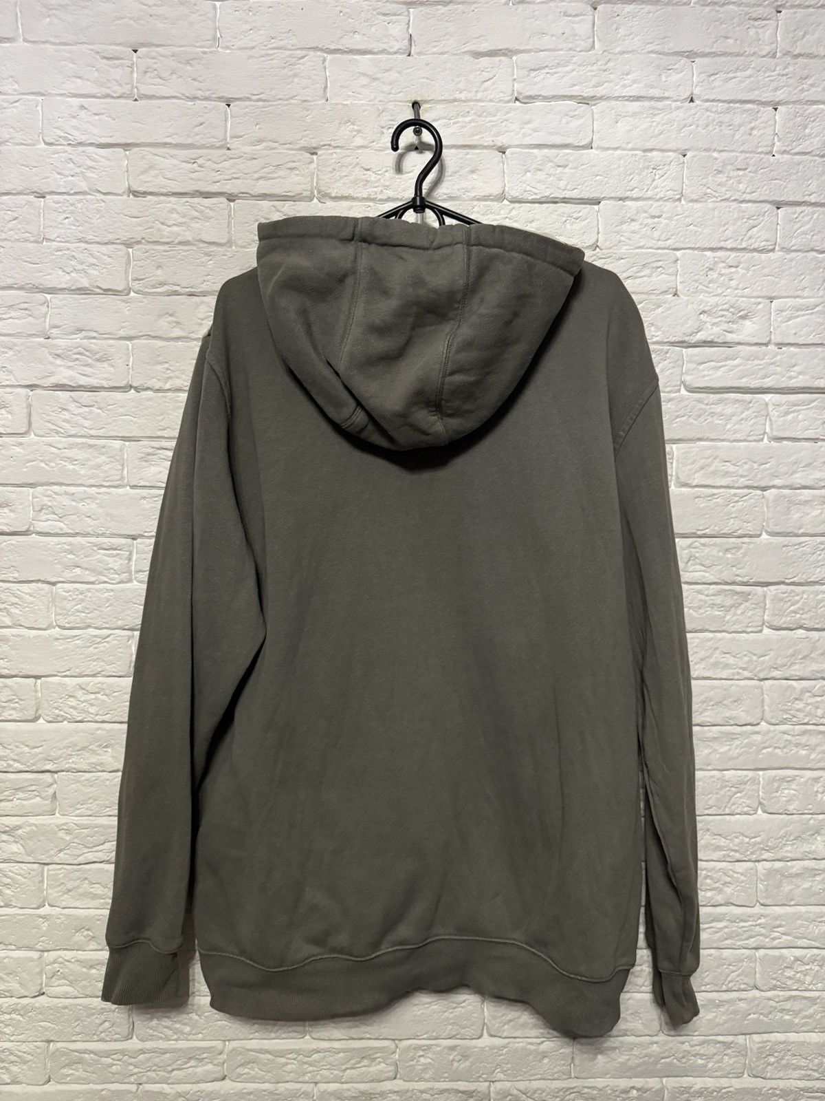 Oakley Vintage Oakley Huge Embroidered Logo Full Zip Hoodie Sz L Size US L / EU 52-54 / 3 - 8 Thumbnail