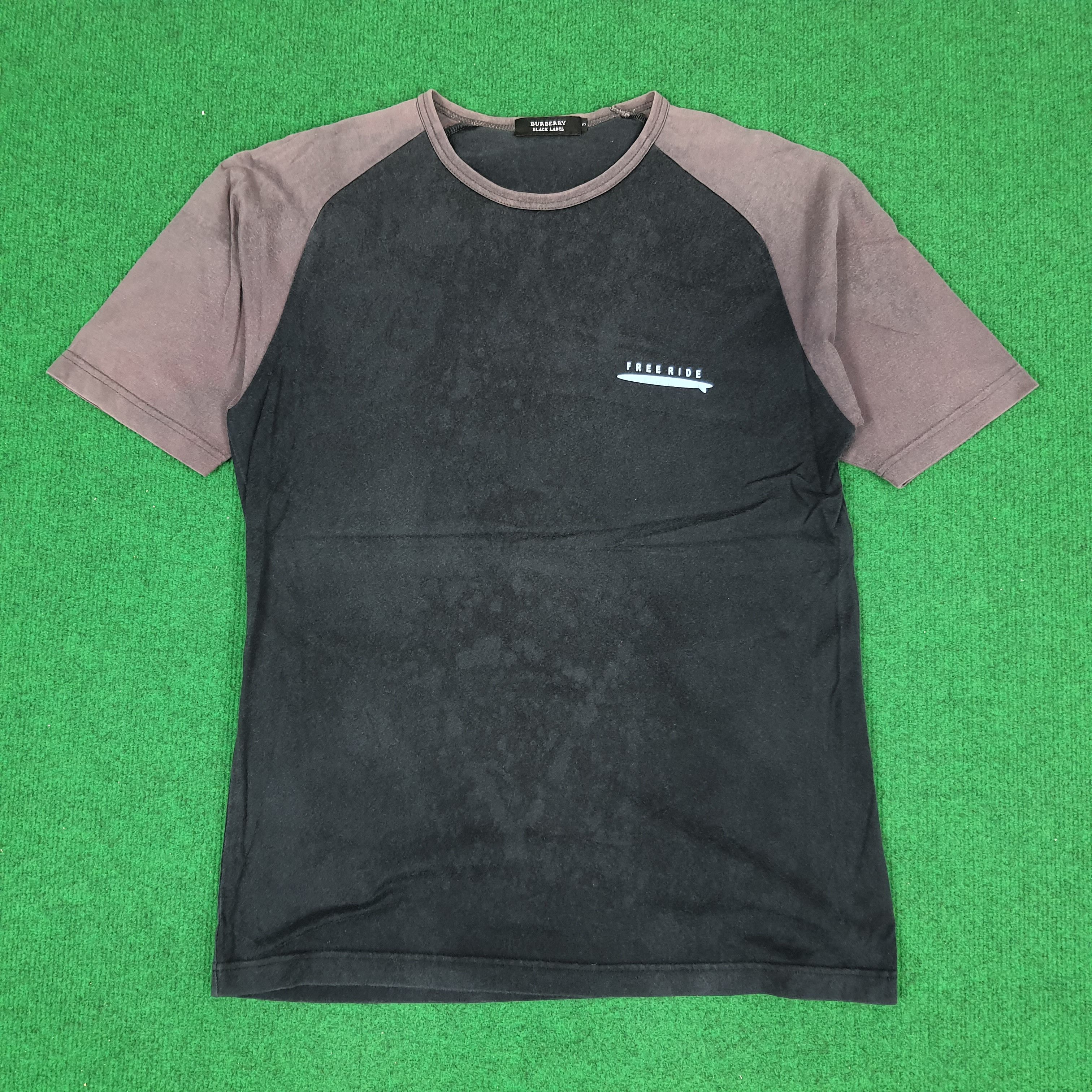 Burberry × Vintage Vintage Burberry Black Label Surfboard Nova Check T-shirt Size M / US 6-8 / IT 42-44 - 3 Thumbnail