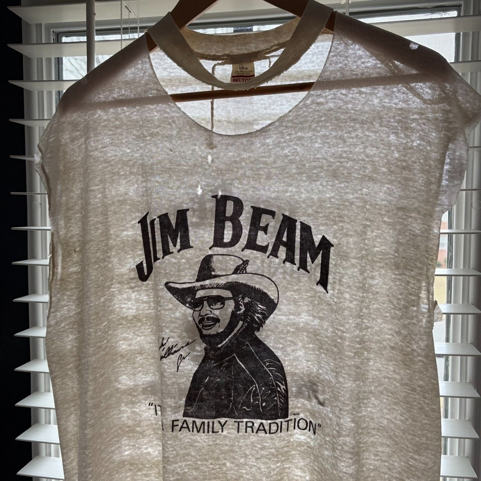 Vintage Vintage Paper Thin Burnout Worn T-Shirt Chopped Threadbare Size US XL / EU 56 / 4 - 1 Thumbnail