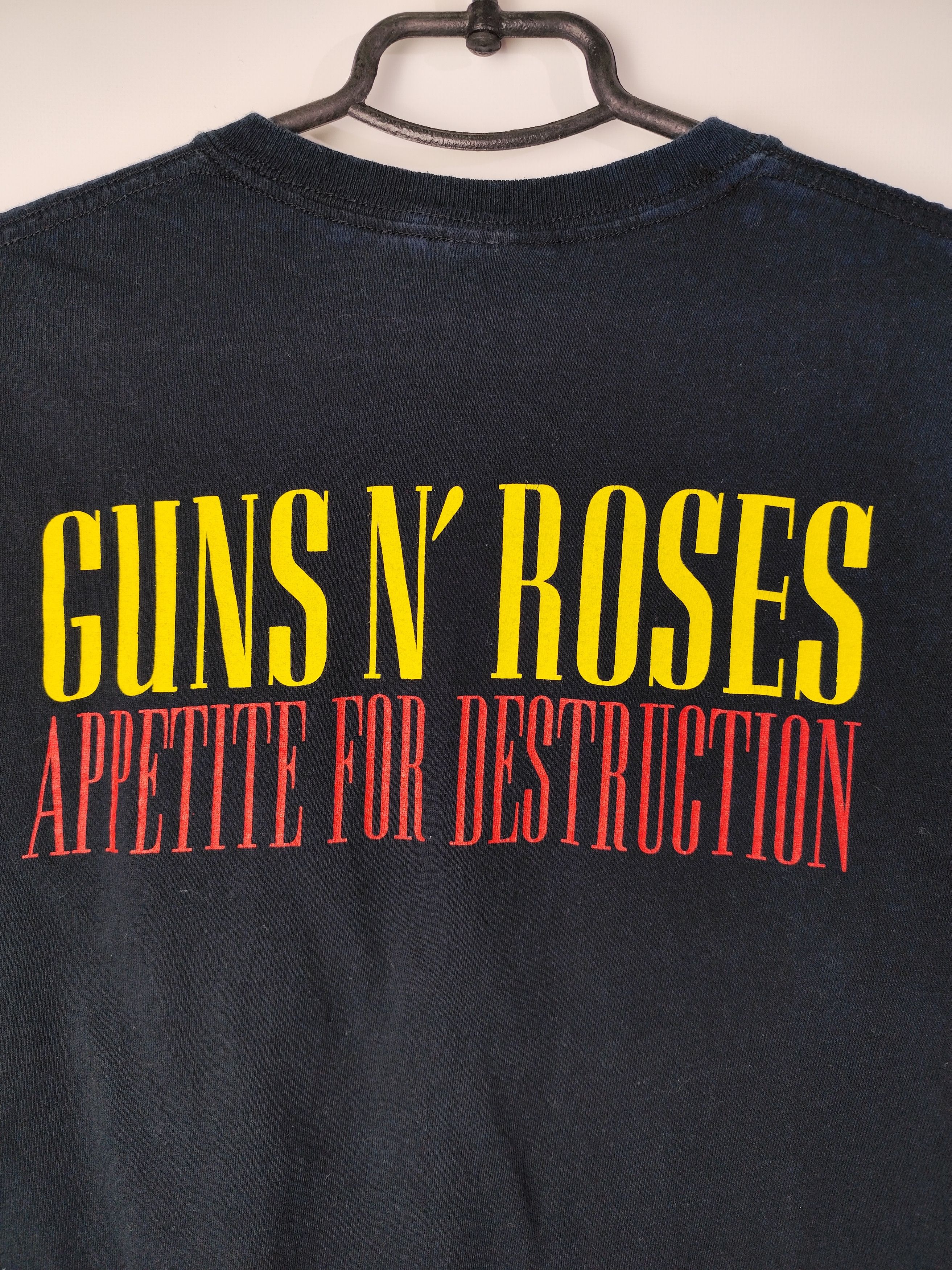 Band Tees Vintage Guns N Roses Appetite For Destruction T-shirt Size US M / EU 48-50 / 2 - 8 Thumbnail