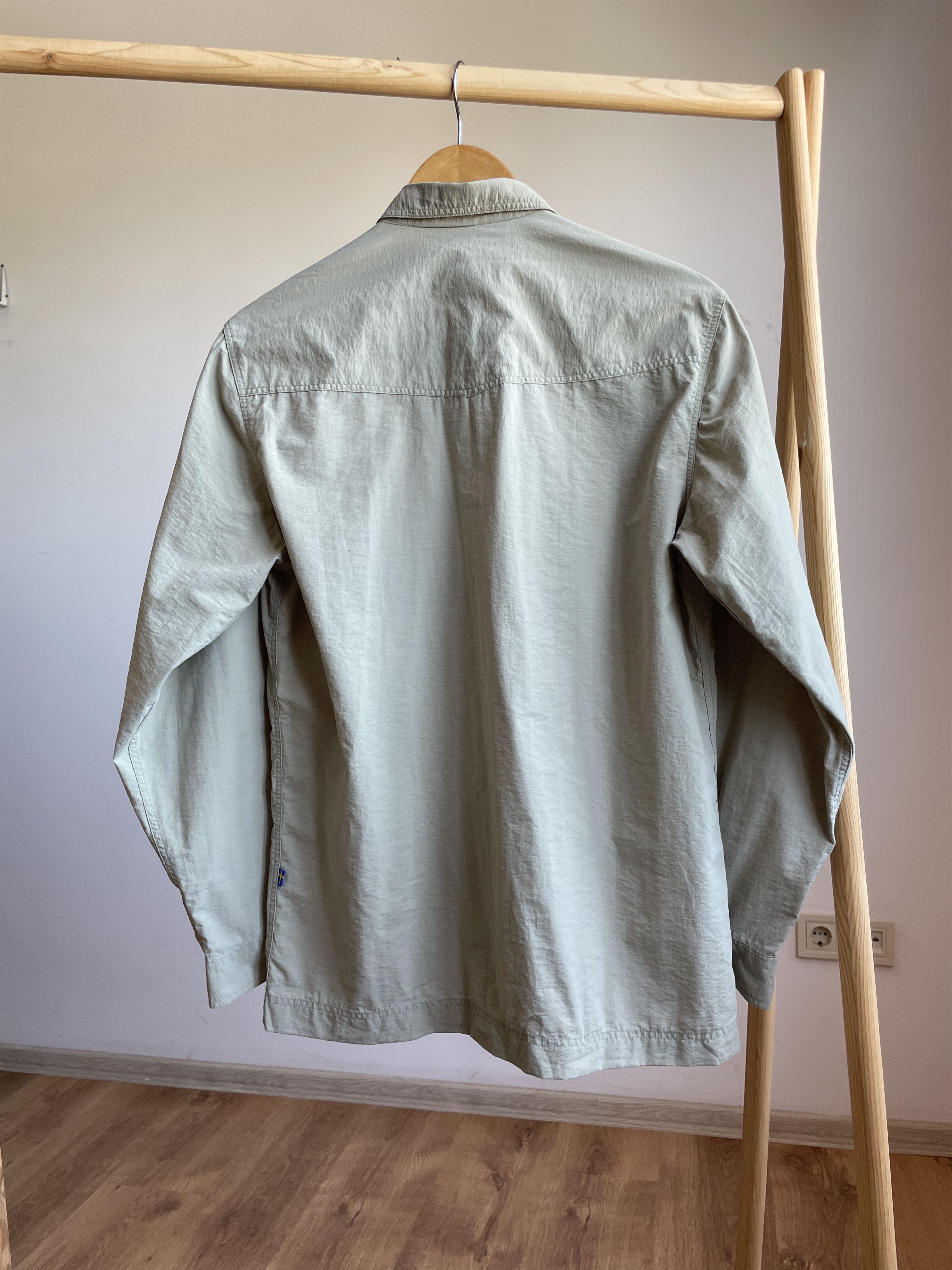 Fjallraven Fjallraven Womens Nylon Hiking Outdoor Shirt Size M Size M / US 6-8 / IT 42-44 - 2 Thumbnail