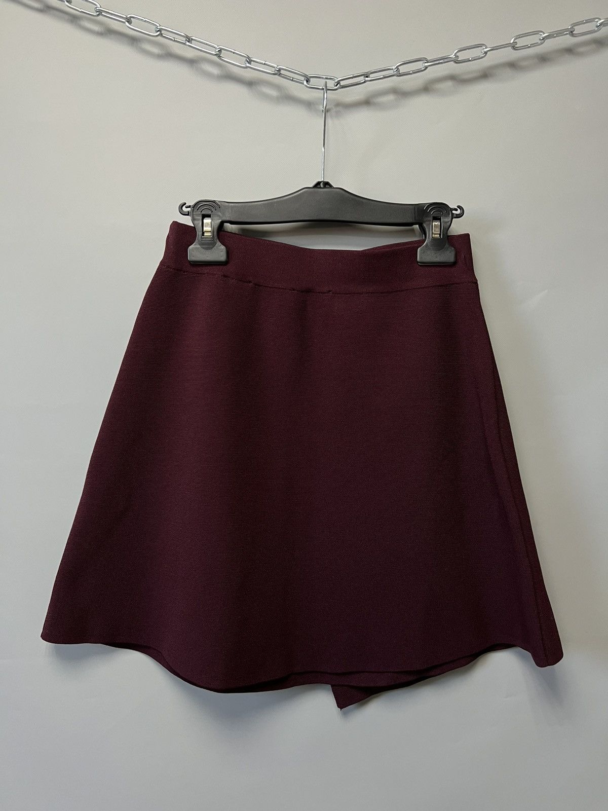 Sandro Sandro Asymmetric Decorative-Button Mini Skirt burgundy Size 28" / US 6 / IT 42 - 2 Thumbnail