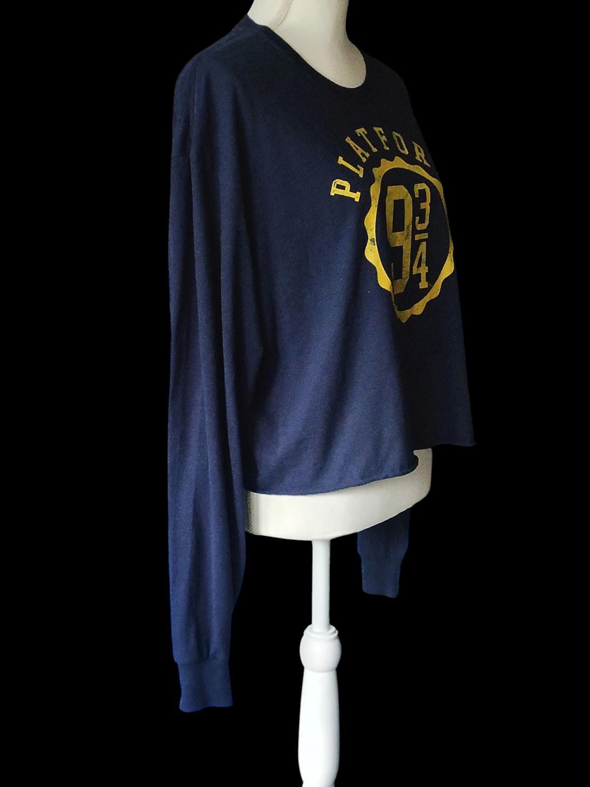 Designer Harry Potter Long Sleeve Crop Sweatshirt - Platform 9 3/4 Size M / US 6-8 / IT 42-44 - 2 Thumbnail
