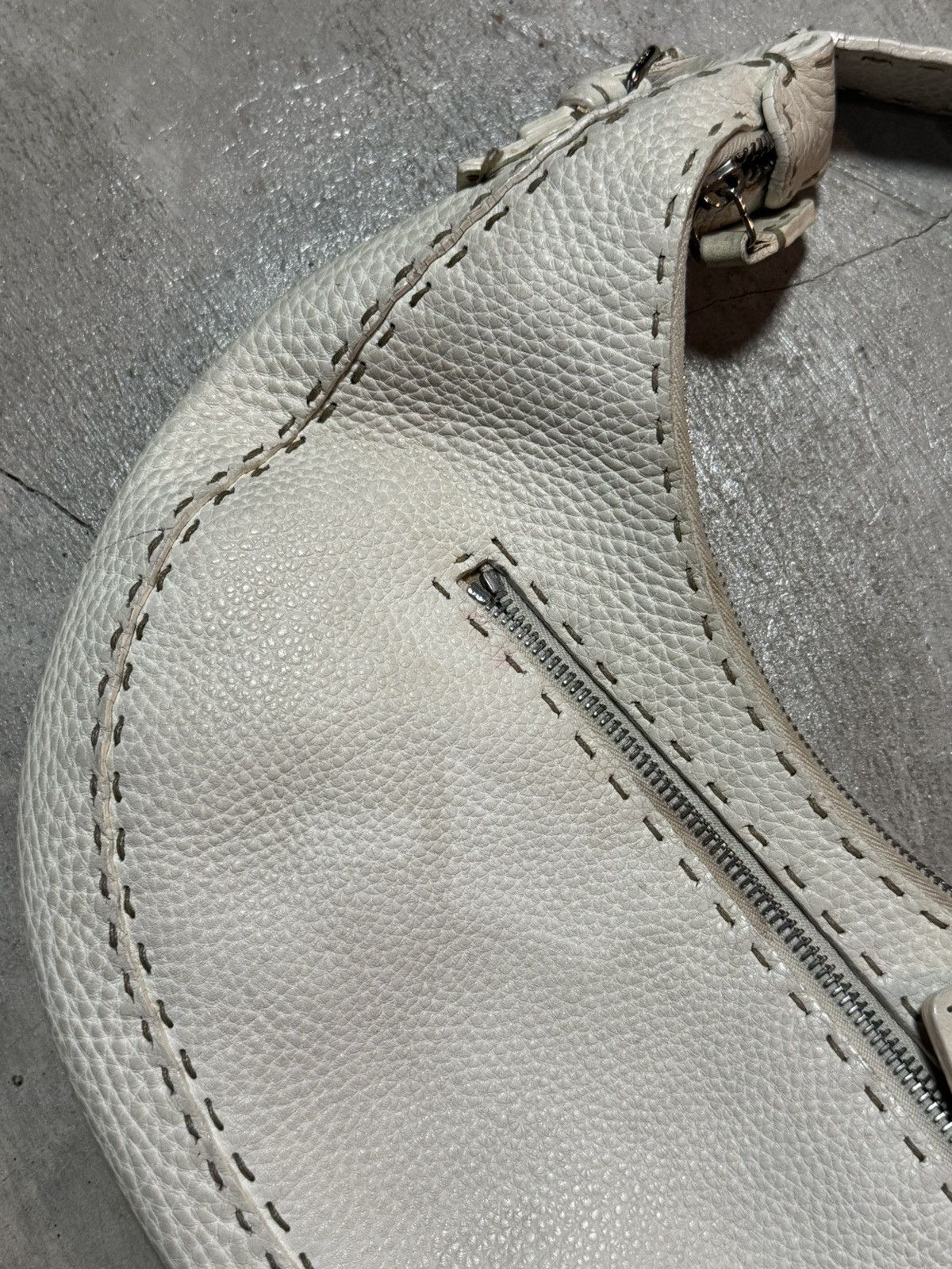 Fendi Fendi Selleria Hobo White Size ONE SIZE - 12 Thumbnail