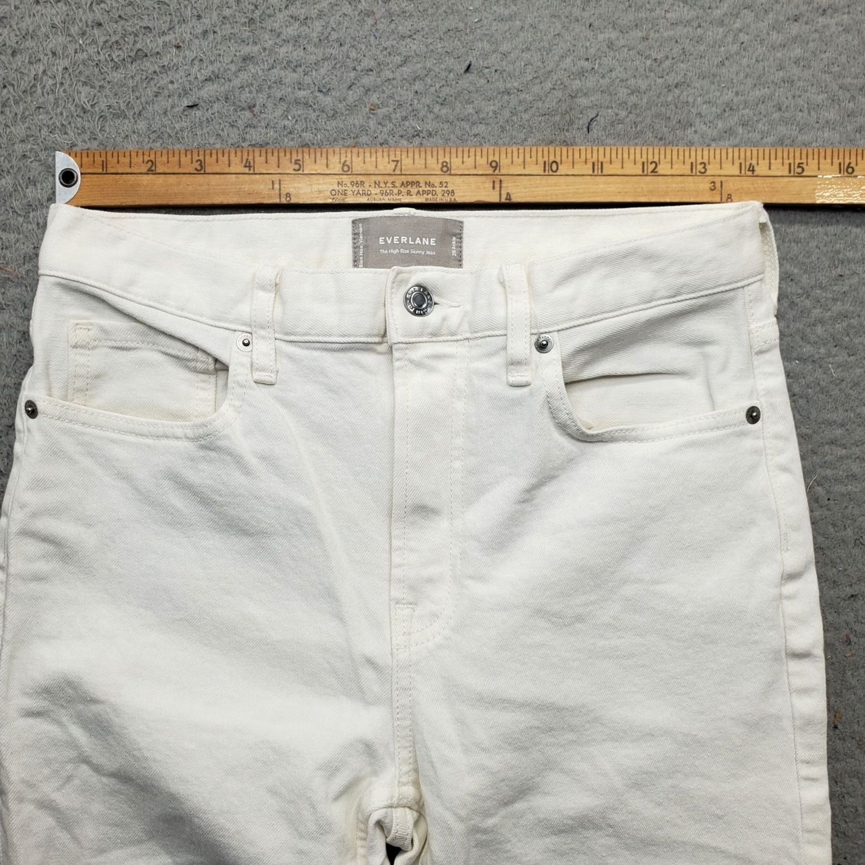 Everlane Everlane Skinny Jeans Womens 28 White Denim High Rise Slit Ankle 5-Pocket Design Women Size 28 White Denim 5-Pocket Design Jeans (Vintage: No) Size 28" / US 6 / IT 42 - 5 Thumbnail