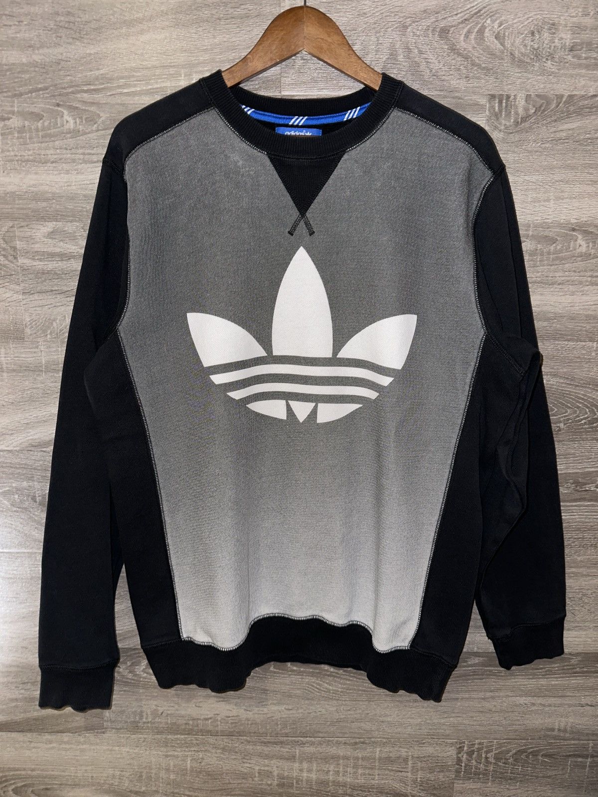 Adidas Adidas Originals Trefoil Sweatshirt – Black/Grey Size US L / EU 52-54 / 3 - 1 Thumbnail