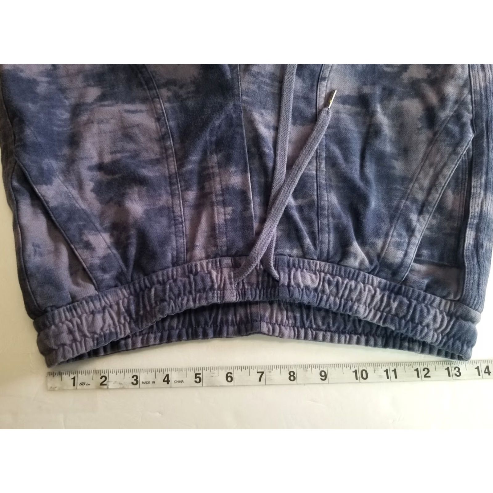 Athleta Athleta Farallon Jogger Pants Camo Women's 6 Multicolor Size 6 Activewear See All Pics Size 28" / US 6 / IT 42 - 3 Thumbnail