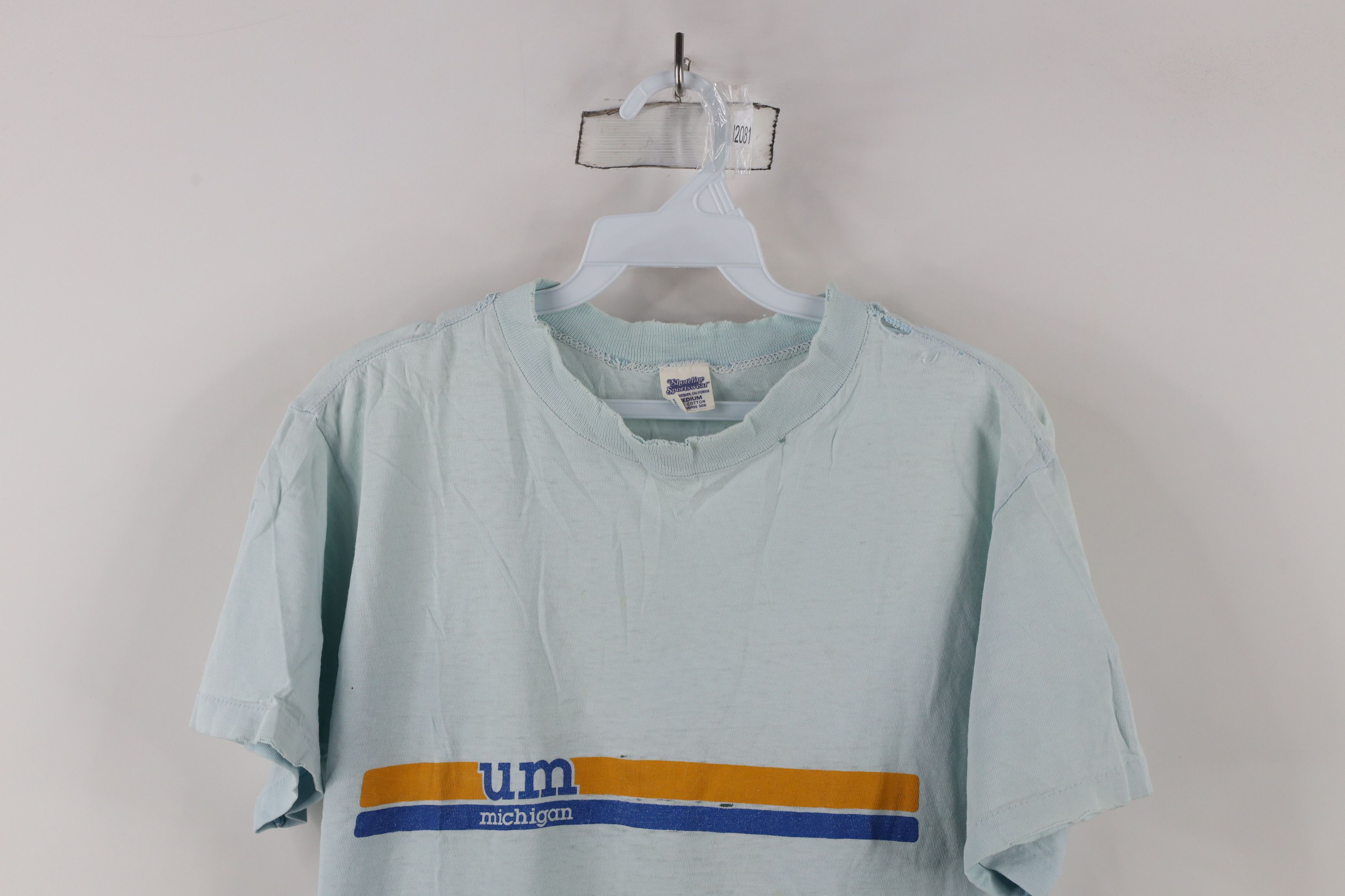 Vintage Vintage 70s 80s University of Michigan T-Shirt Blue USA Size US M / EU 48-50 / 2 - 2 Thumbnail