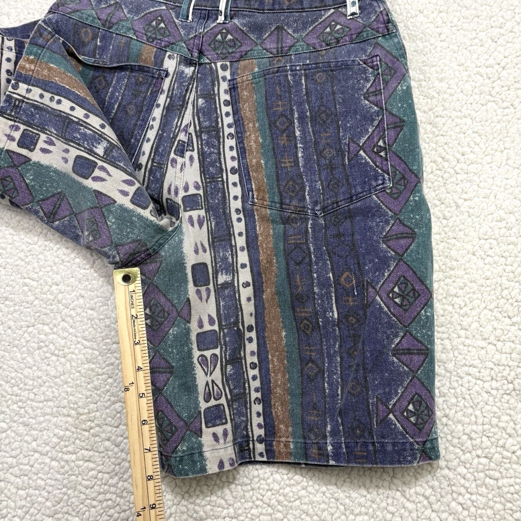 Vintage VINTAGE No Boundaries Denim Aztec Print Jean Mom Shorts Size 7 26” 90s Y2K Size 28" / US 6 / IT 42 - 5 Thumbnail