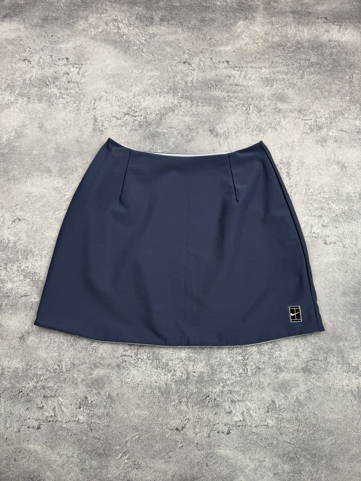 Nike Vintage Nike Court Tennis Double Side Skirt Women’s Y2K 90s Size 28" / US 6 / IT 42 - 11 Thumbnail
