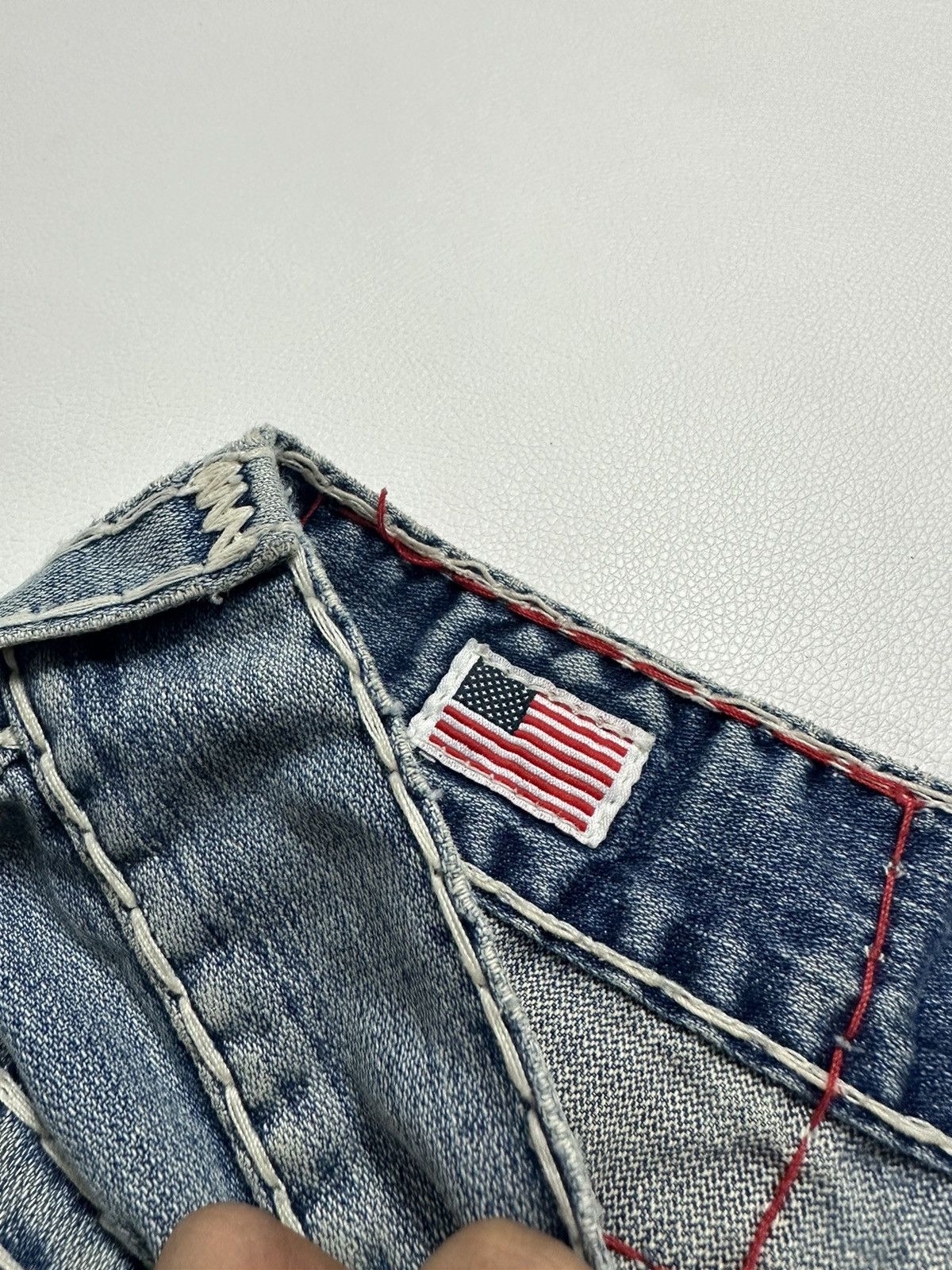 True Religion True Religion Bobby Super T Distressed Denim Size US 31 - 7 Thumbnail