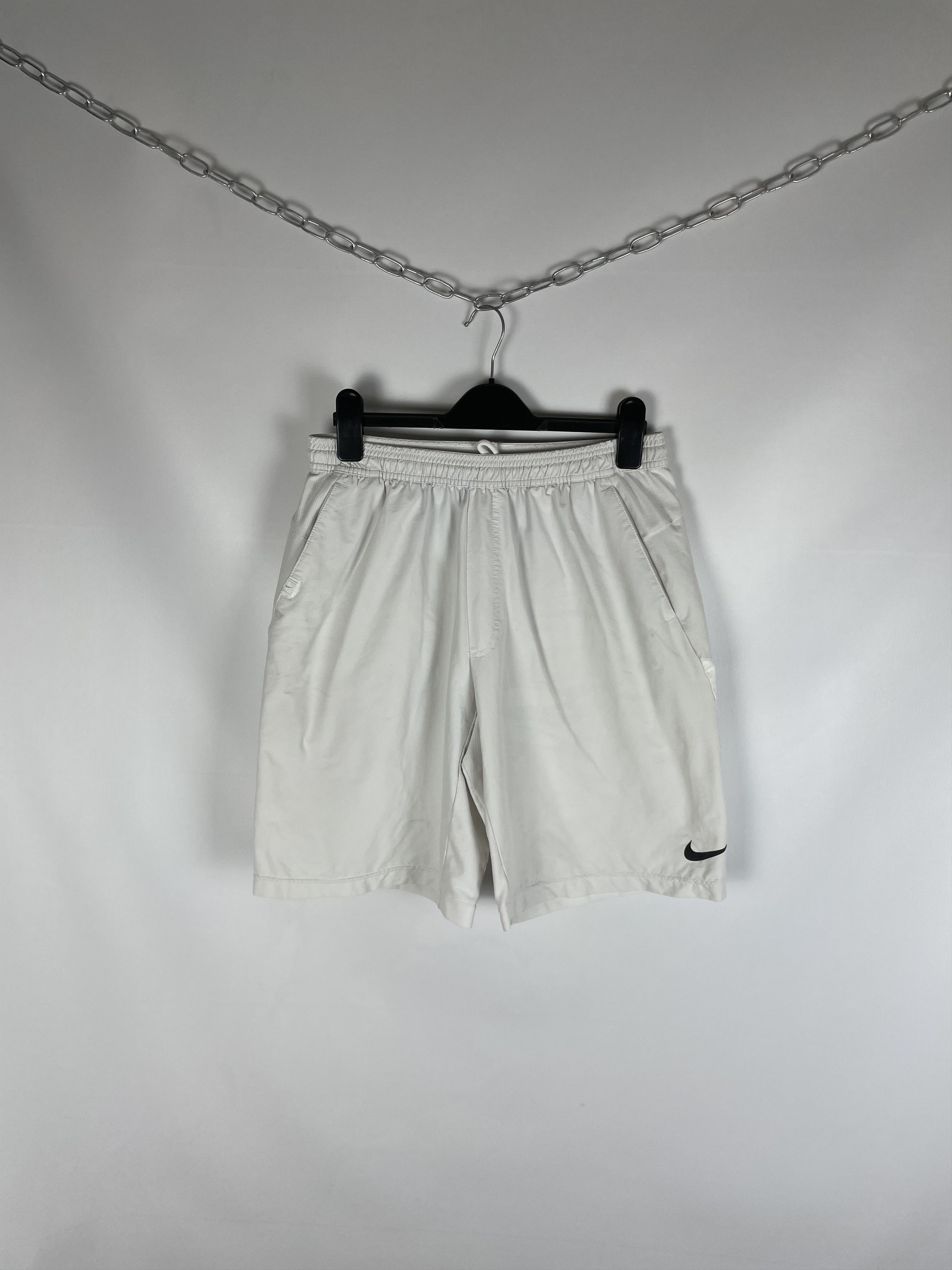 Nike Vintage 90’s Nike Shorts Size US 32 / EU 48 - 1 Thumbnail