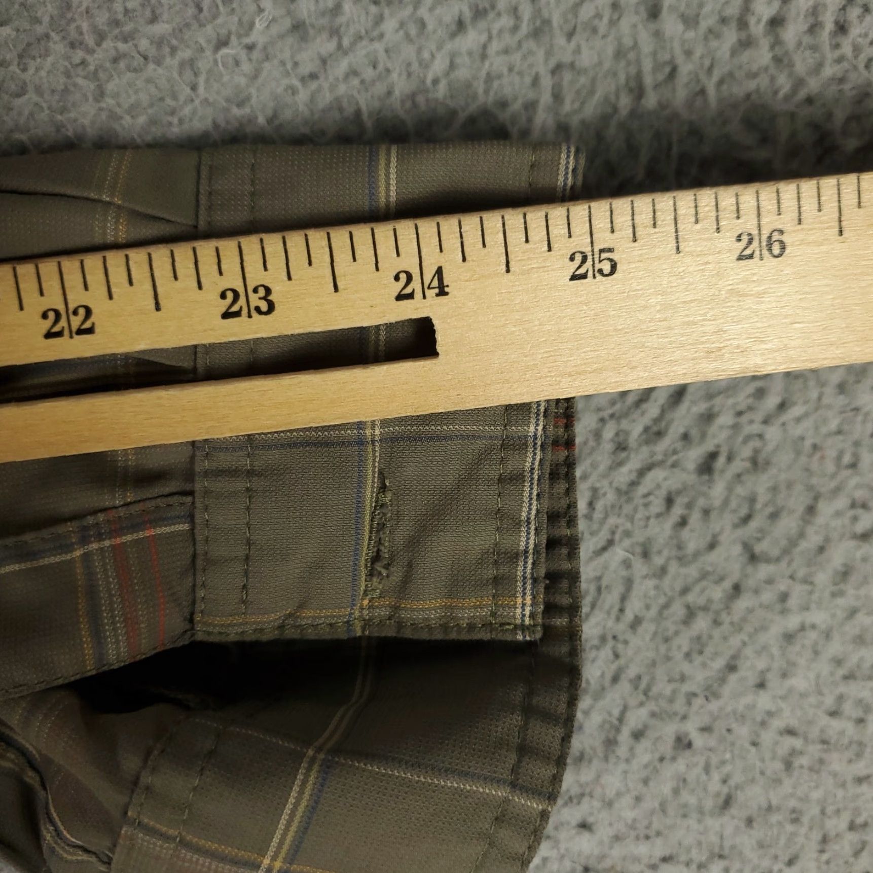 Vintage Columbia Shirt Adult Medium Brown Plaid Nylon Button-Up Long Sleeve Mens Size US M / EU 48-50 / 2 - 6 Thumbnail
