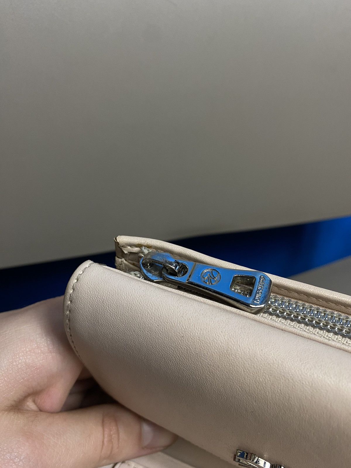 Leather × Longchamp 🔥 LONGCHAMP LEATHER CREAM WALLET Size ONE SIZE - 5 Thumbnail