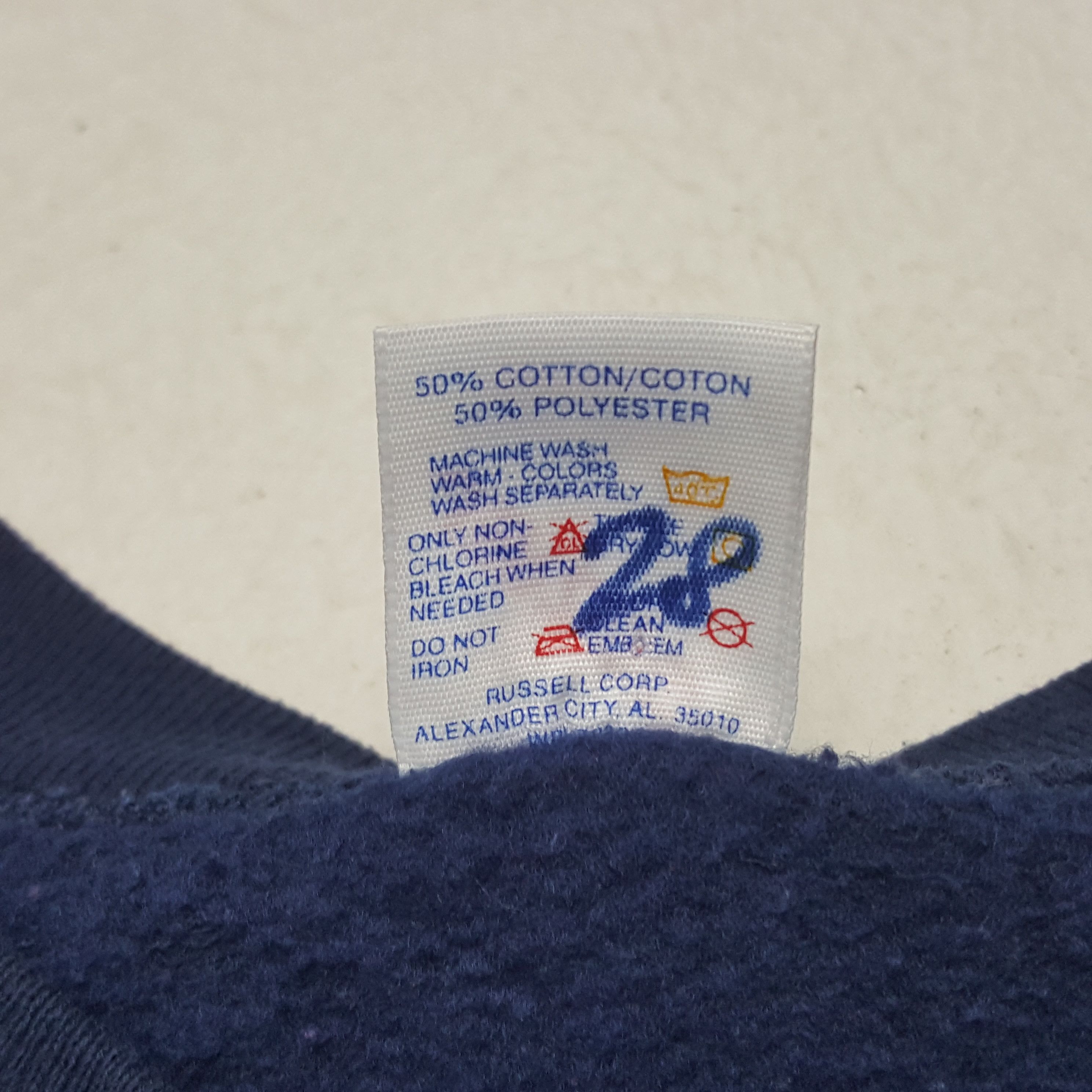 Vintage Vintage Illinois Embroidered Sweatshirt Size US L / EU 52-54 / 3 - 8 Thumbnail