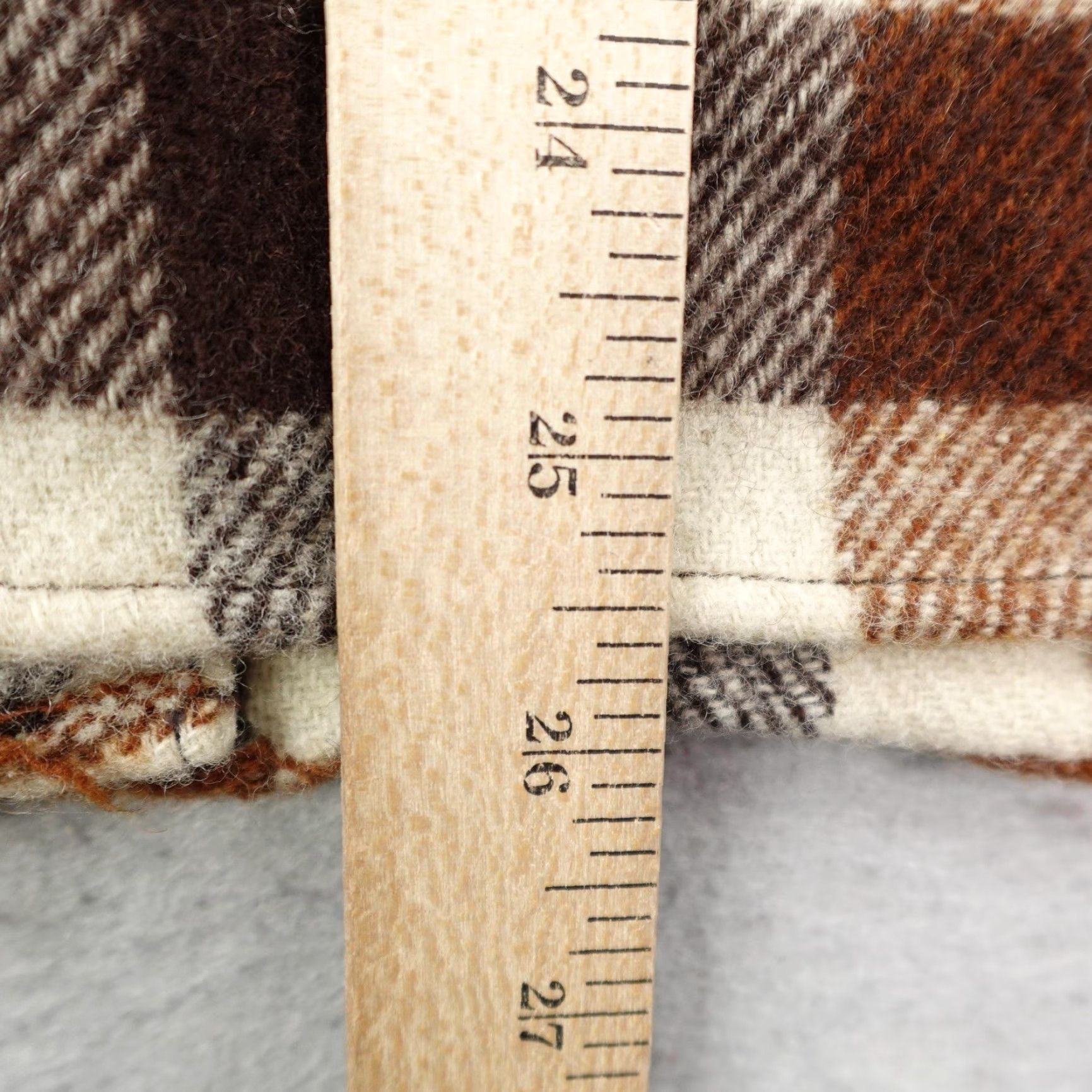 Vintage VINTAGE L.L. Bean Shirt Womens Large Brown Plaid Flannel Wool Blend Button-Up 50s Size L / US 10 / IT 46 - 6 Thumbnail