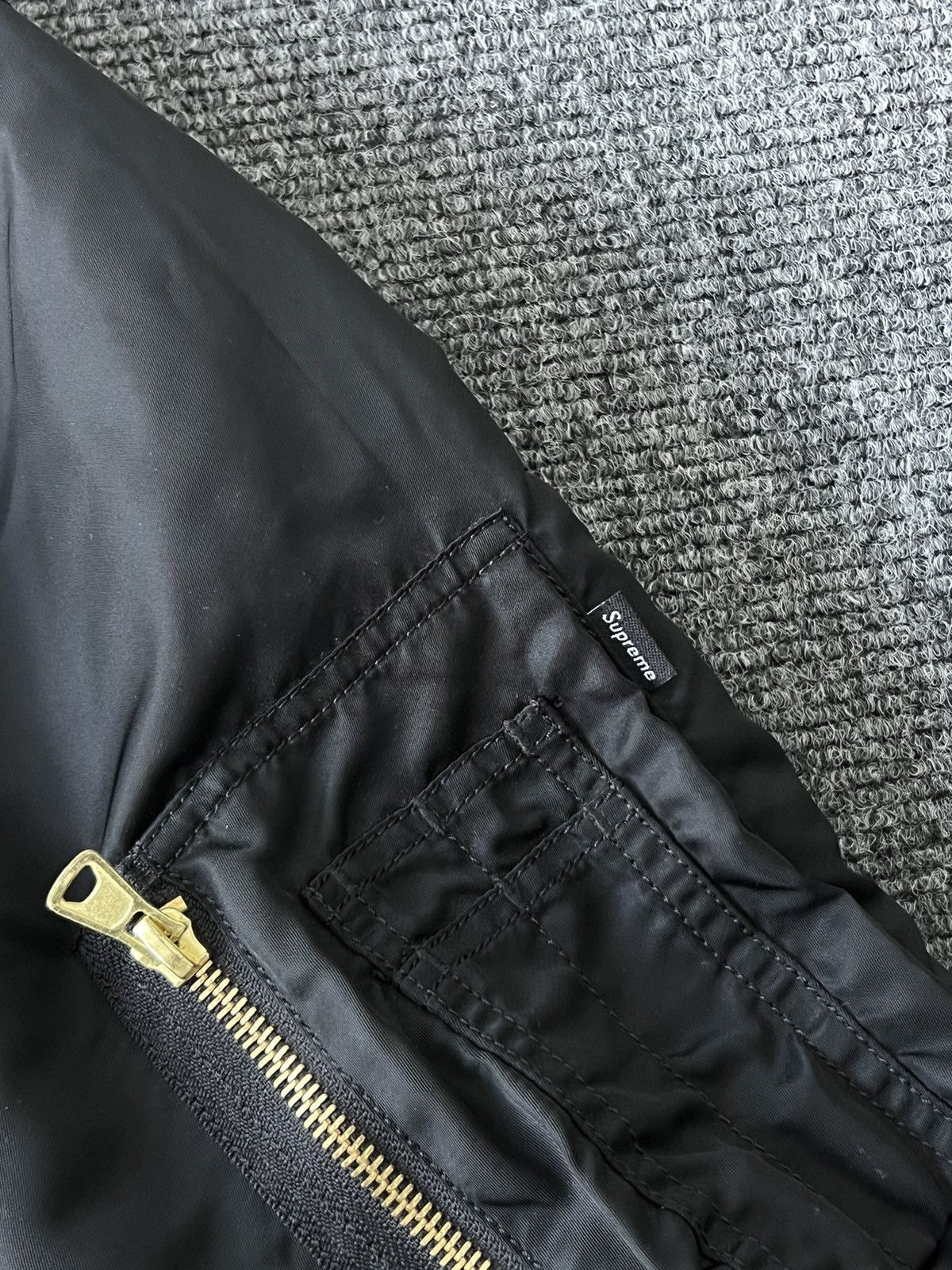 Supreme × Undercover Supreme Undercover Reversible MA-1 Size US L / EU 52-54 / 3 - 4 Thumbnail