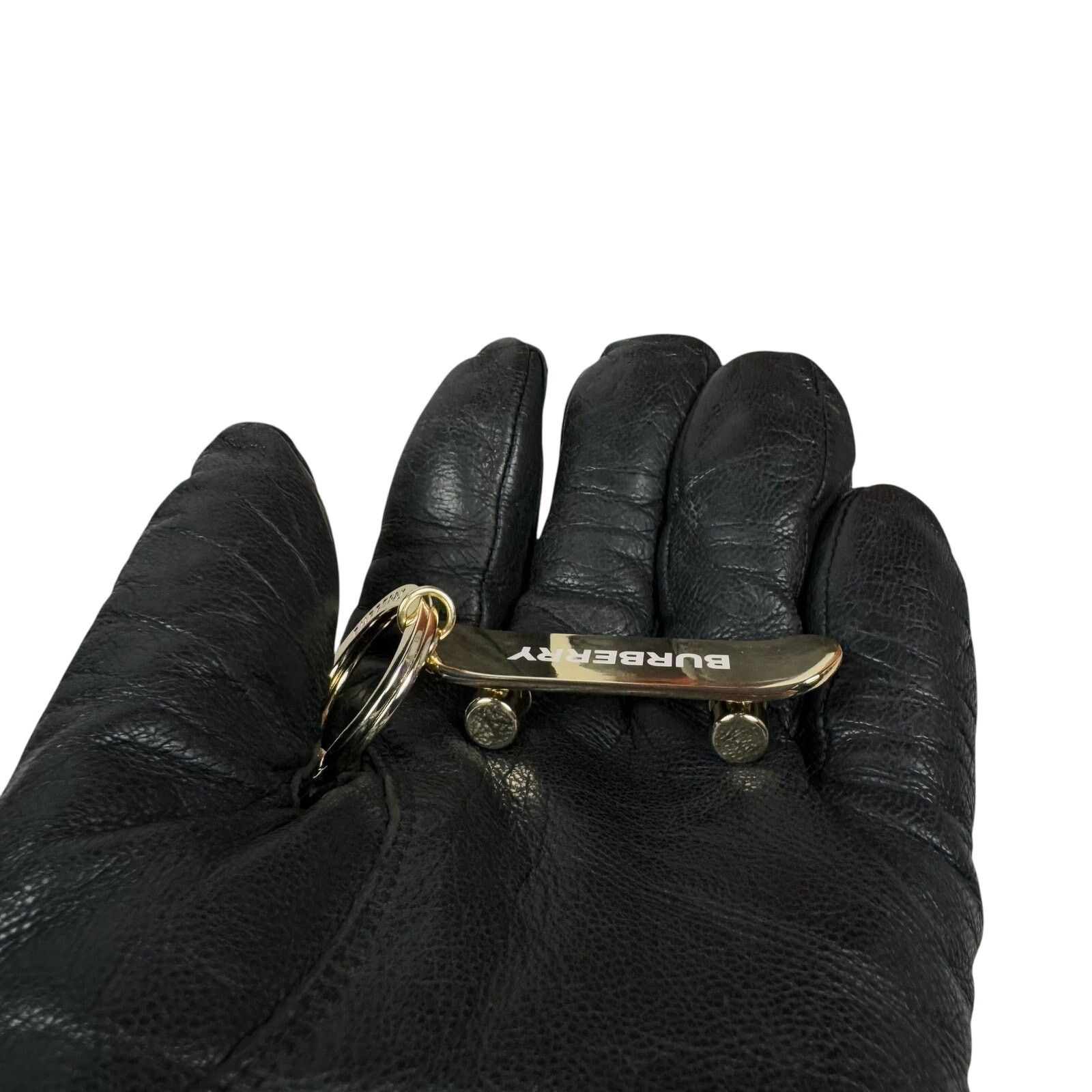 BURBERRY ゴールド キーリング Buy Burberry Logo Charm 'Gold' - 8015998 | GOAT