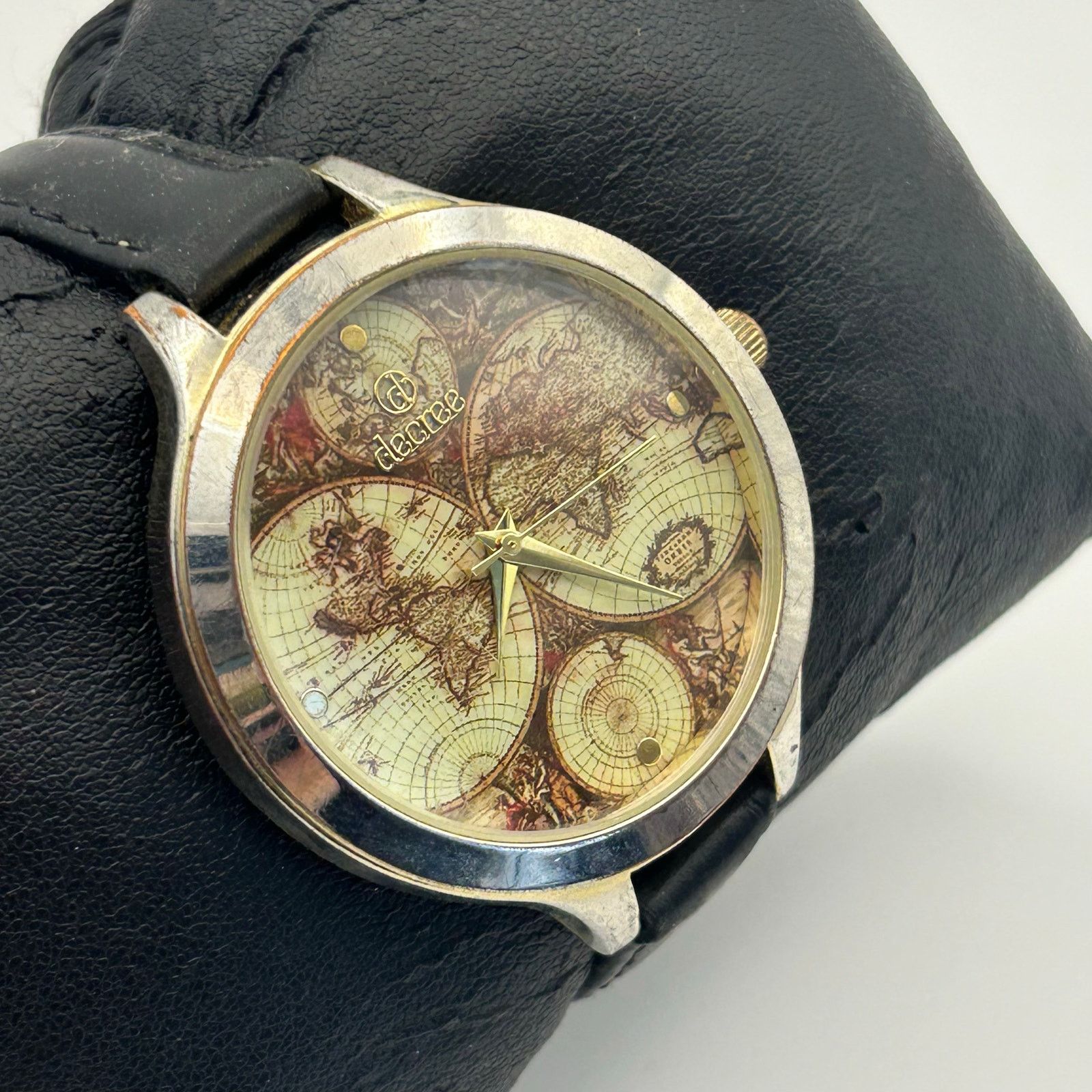 Decree Decree World Map Dial Silver Black Leather Watch Size ONE SIZE - 3 Thumbnail