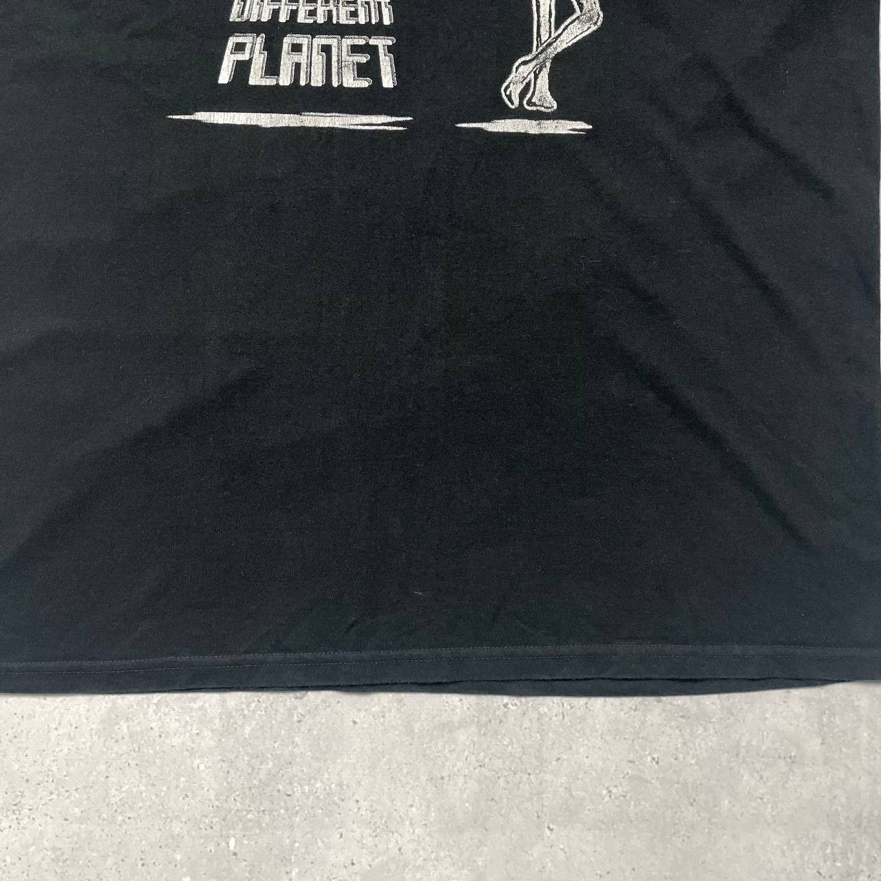 Vintage Vintage 90s Alien UFO Quote Shirt Same Shit Different Planet Size US XL / EU 56 / 4 - 8 Thumbnail