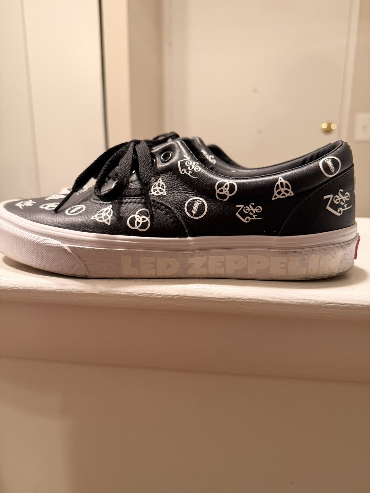 Vans Era Led Zeppelin Collaboration Size US 9.5 / EU 42-43 - 5 Thumbnail