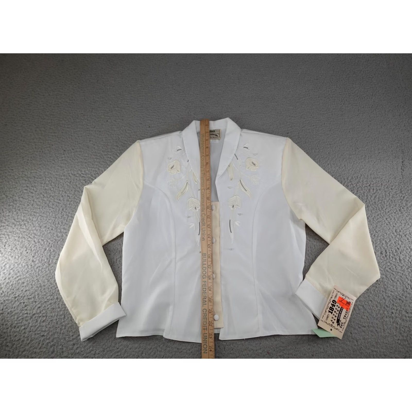 Vintage VINTAGE 1849 Authentic Ranchwear Jacket Womens Small White Western Floral Embroidered Size S / US 4 / IT 40 - 2 Thumbnail