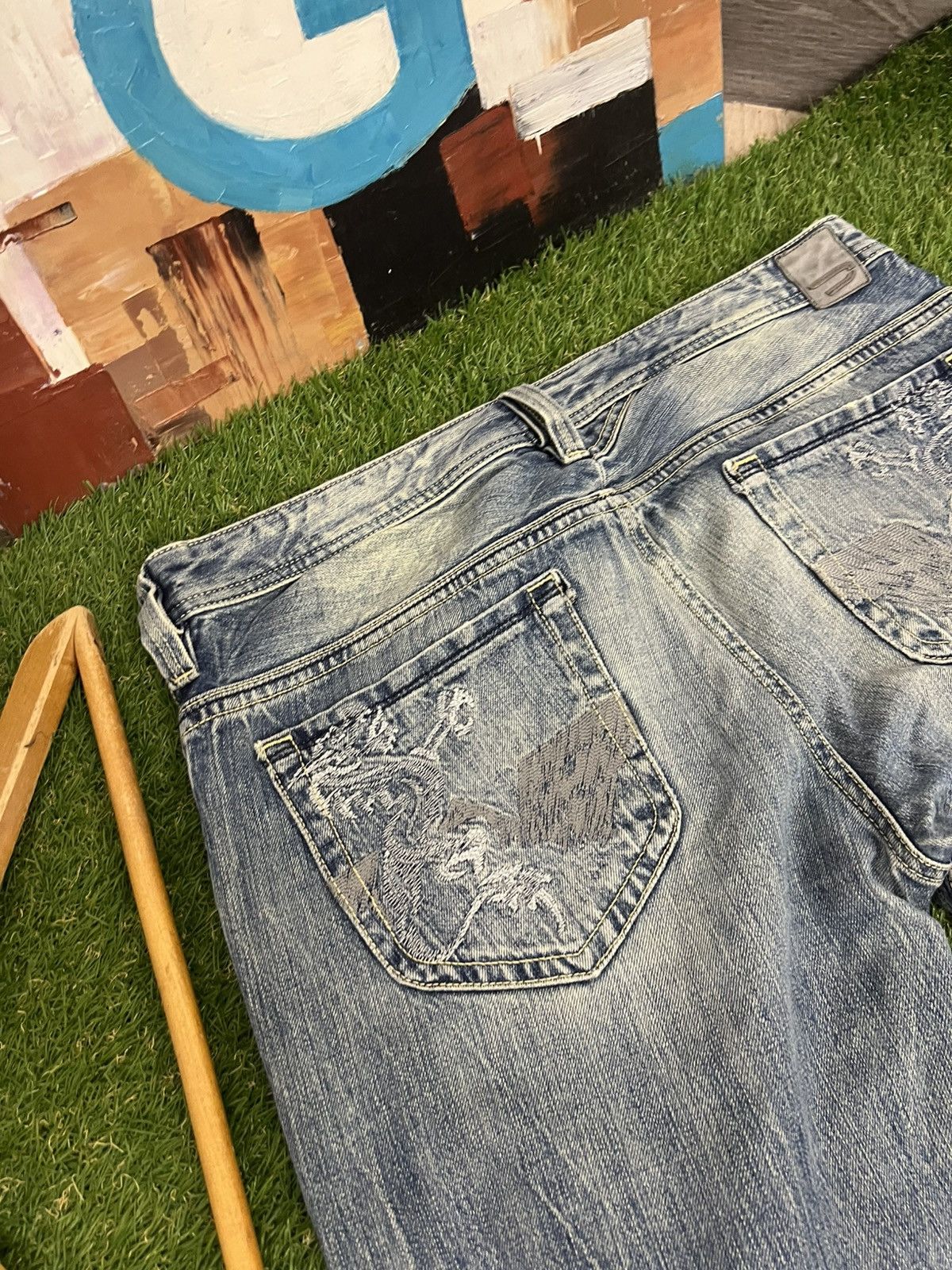 Diesel Diesel Viker Dragon Distressed Denim Light Blue Jeans Pants Size US 34 / EU 50 - 2 Thumbnail