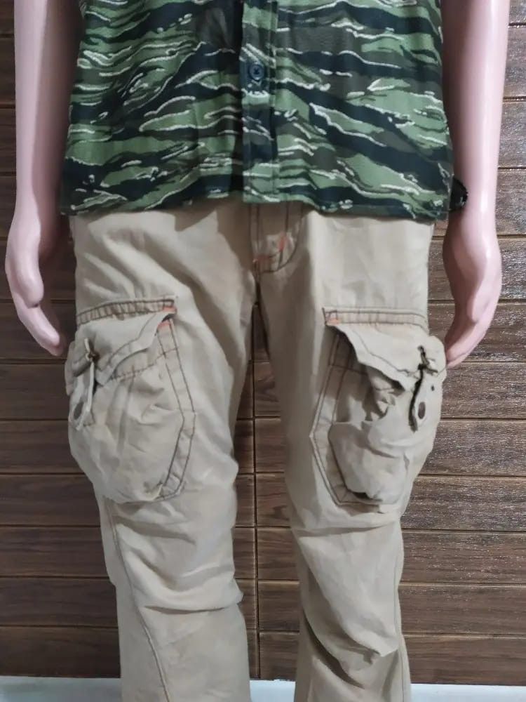 Edwin × Japanese Brand Edwin 505 khaki Cargo pants Nice Design Pocket Tactical Size US 30 / EU 46 - 15 Thumbnail