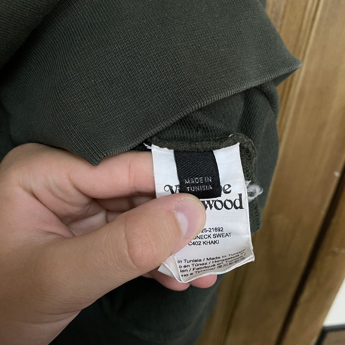 Vivienne Westwood Vintage Vivienne Westwood Sweatshirt Orb Logo Basic Pullover Size US M / EU 48-50 / 2 - 6 Thumbnail