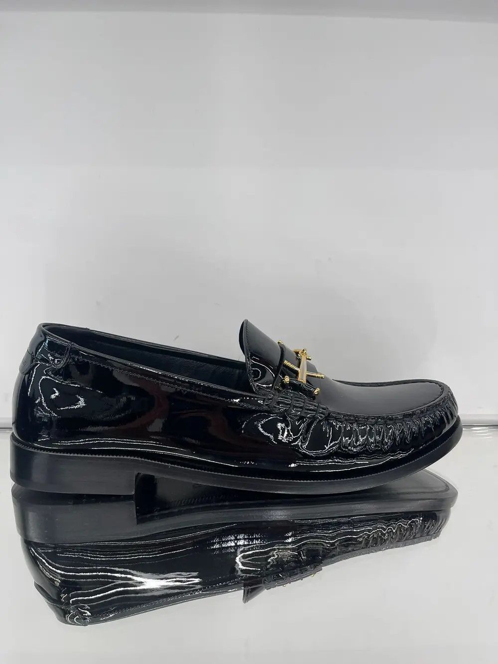 Saint Laurent Paris Le Loafer penny slippers in patent Size US 10 / EU 43 - 1 Thumbnail