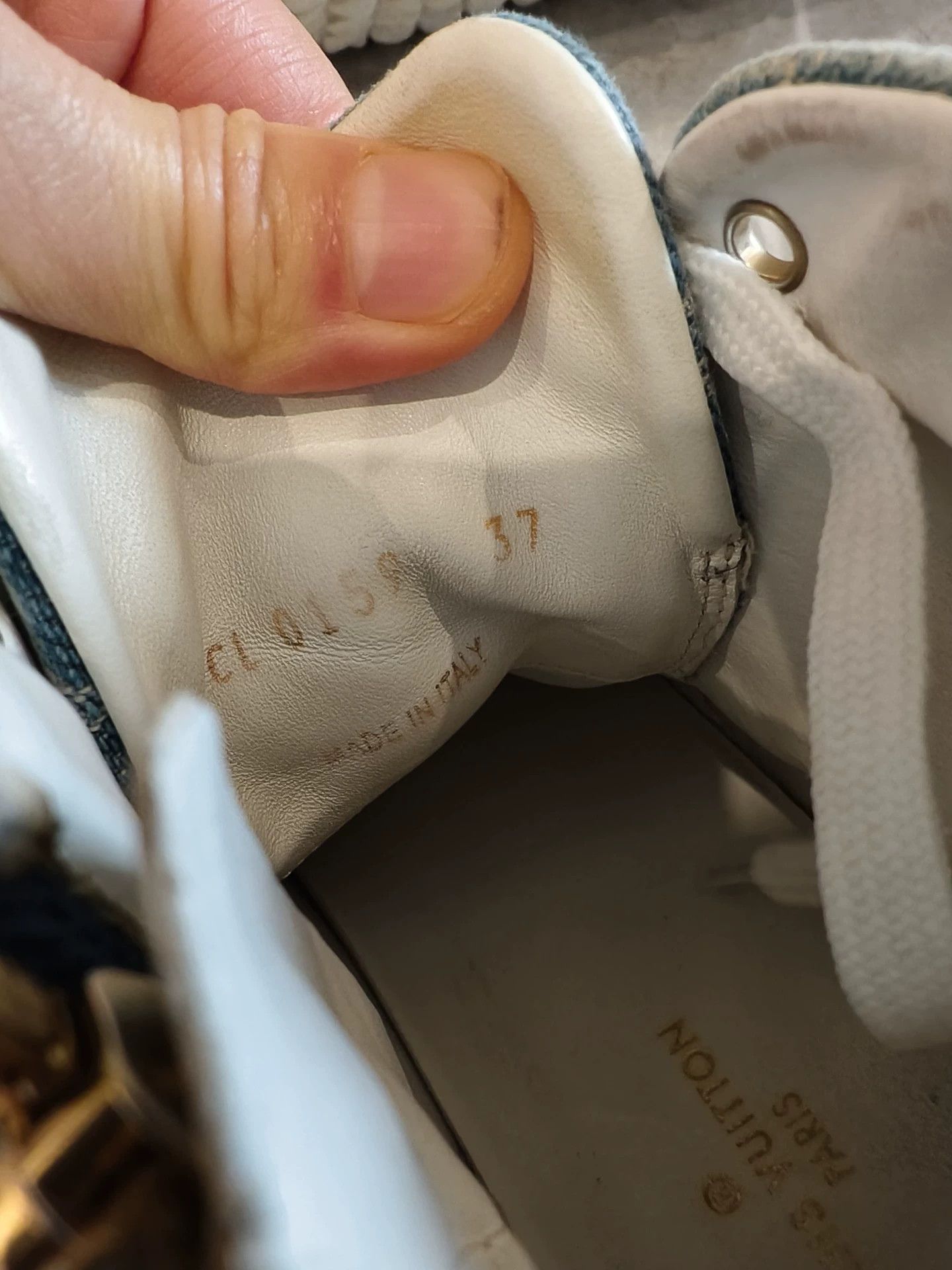 Louis Vuitton LV Denim High-Top Sneakers Size 37 (Fits 37.5) Pre-owned Size US 7 / IT 37 - 7 Thumbnail