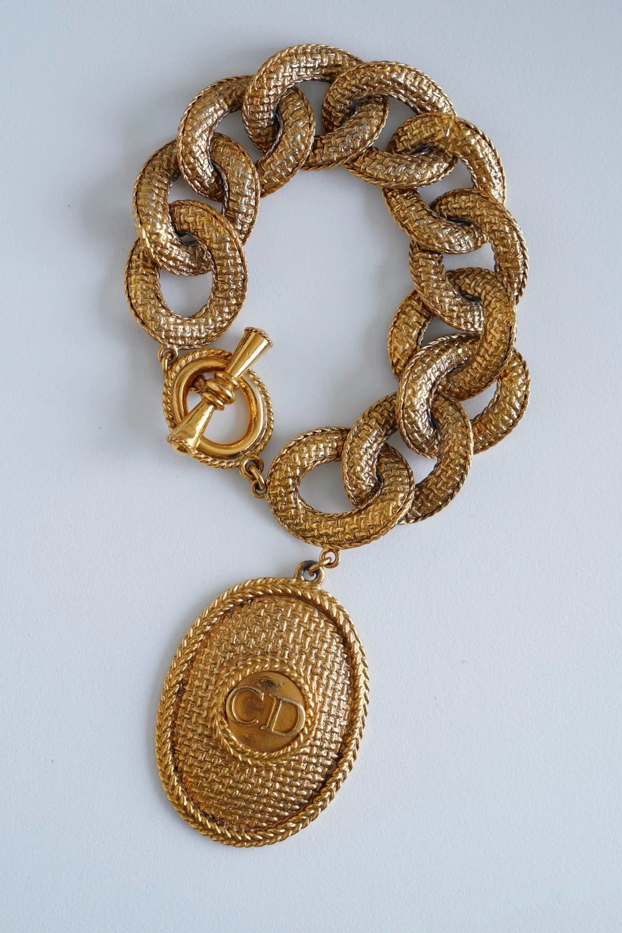 Dior Vintage Dior 1991 SS Gold-Tone CD Bracelet Size ONE SIZE - 4 Thumbnail