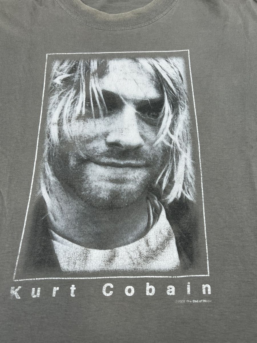 Band Tees Vintage 2002 Kurt Cobain Portrait Sunfaded Tee Shirt L NWOT Size US L / EU 52-54 / 3 - 6 Thumbnail